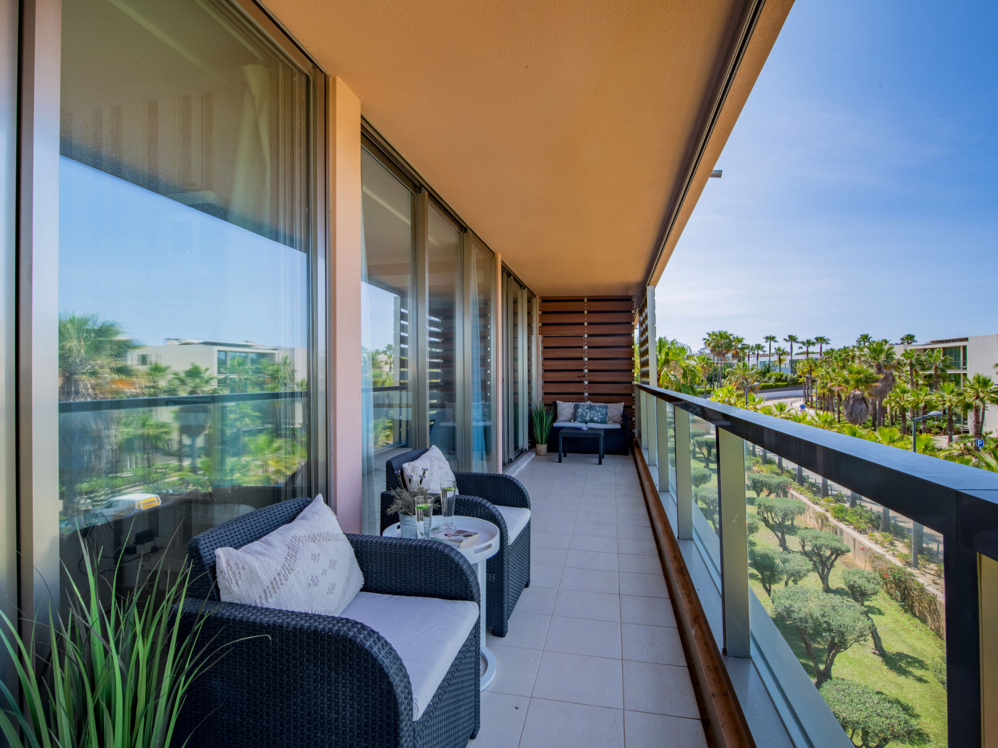 Algarve Sun-Sea Retreat-Binnen