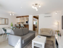 Holiday home Pierre
