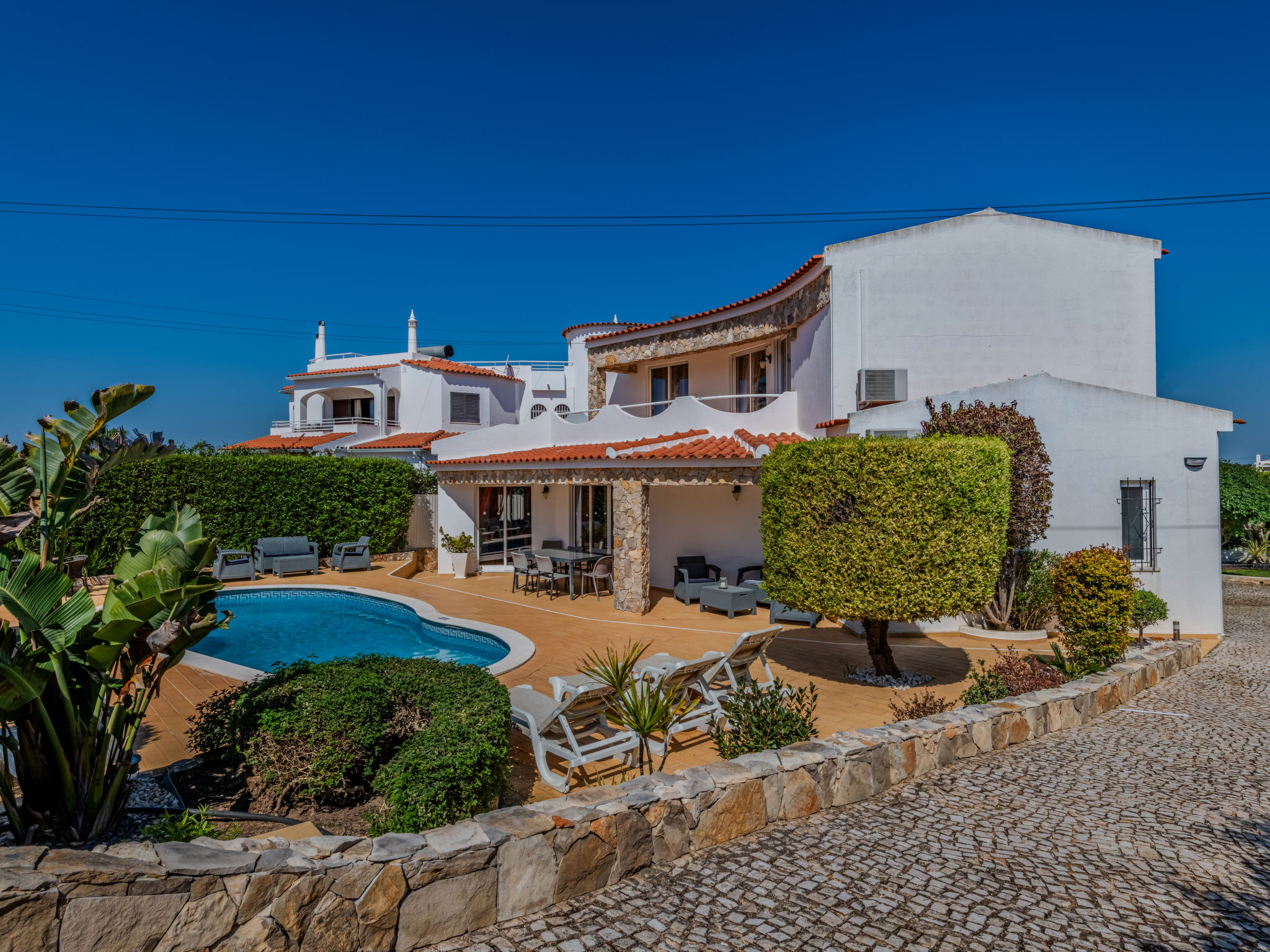 Paulo - VIP Properties - Buiten