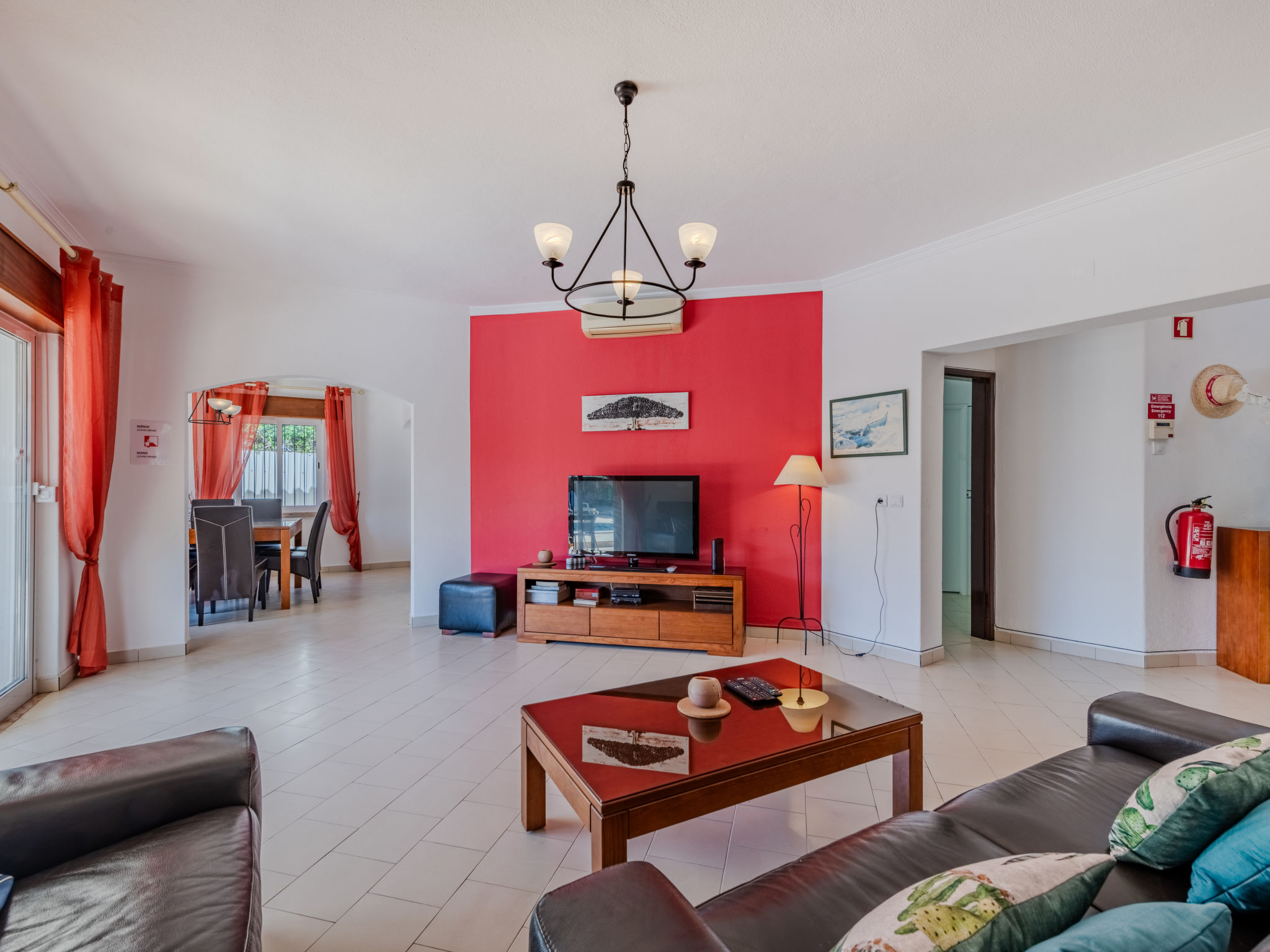 Paulo - VIP Properties - Binnen