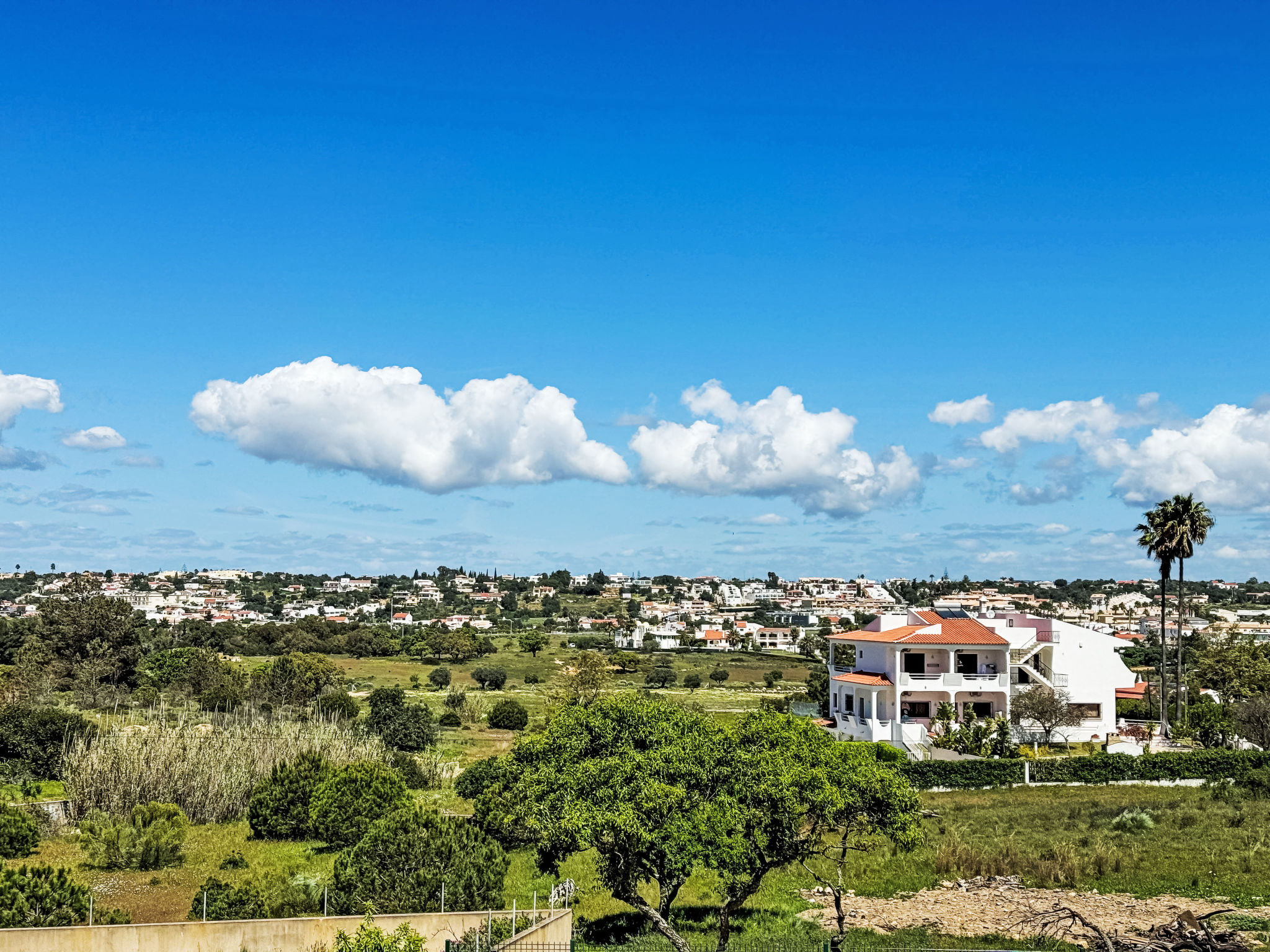Zonnig vakantiehuis met privézwembad op 650m van Praia da Galé - foto 34