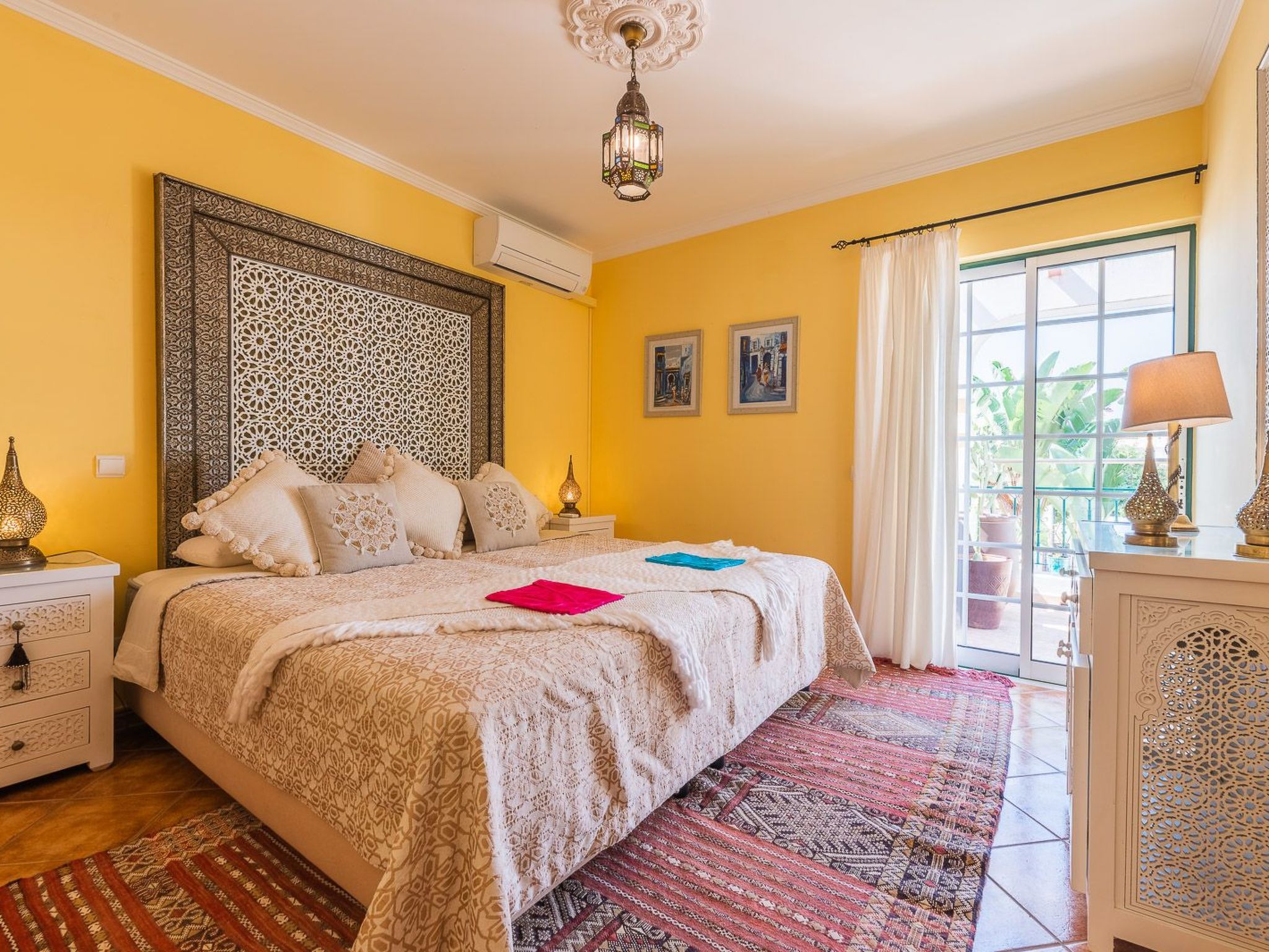 Feriendorf "Riad Serpa Galé".-Inside