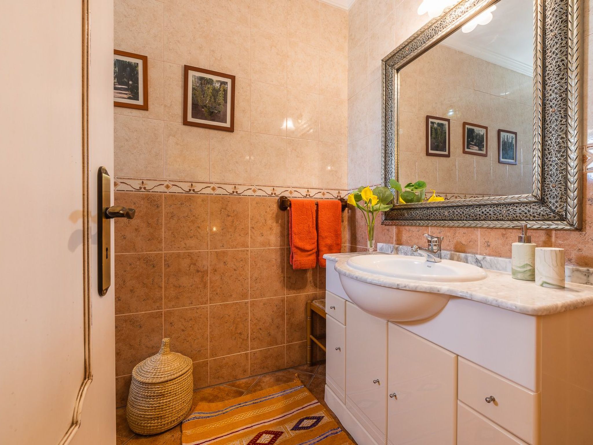 Feriendorf "Riad Serpa Galé".-Inside