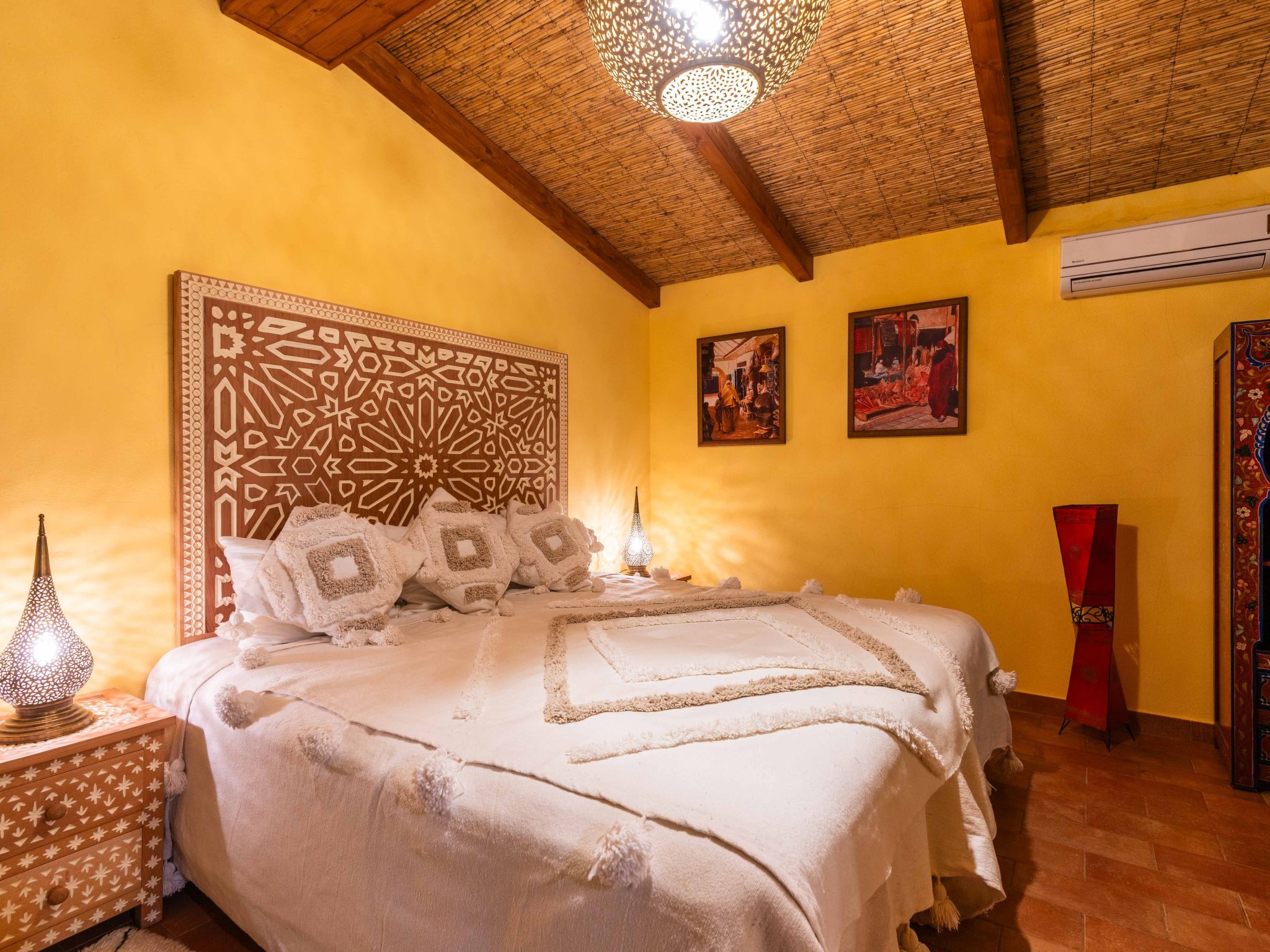 Feriendorf "Riad Serpa Galé".-Inside