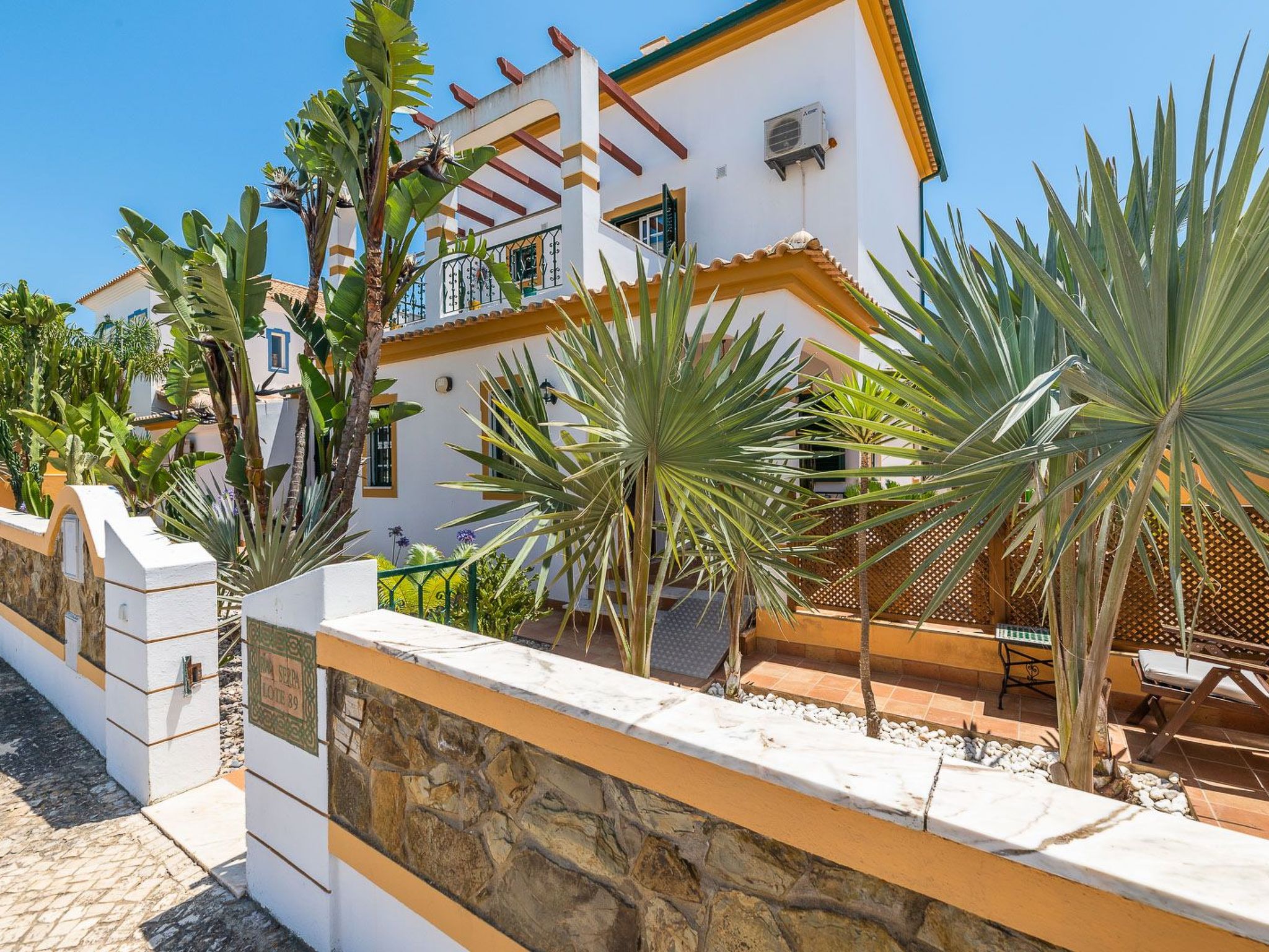 Feriendorf "Riad Serpa Galé".-Inside