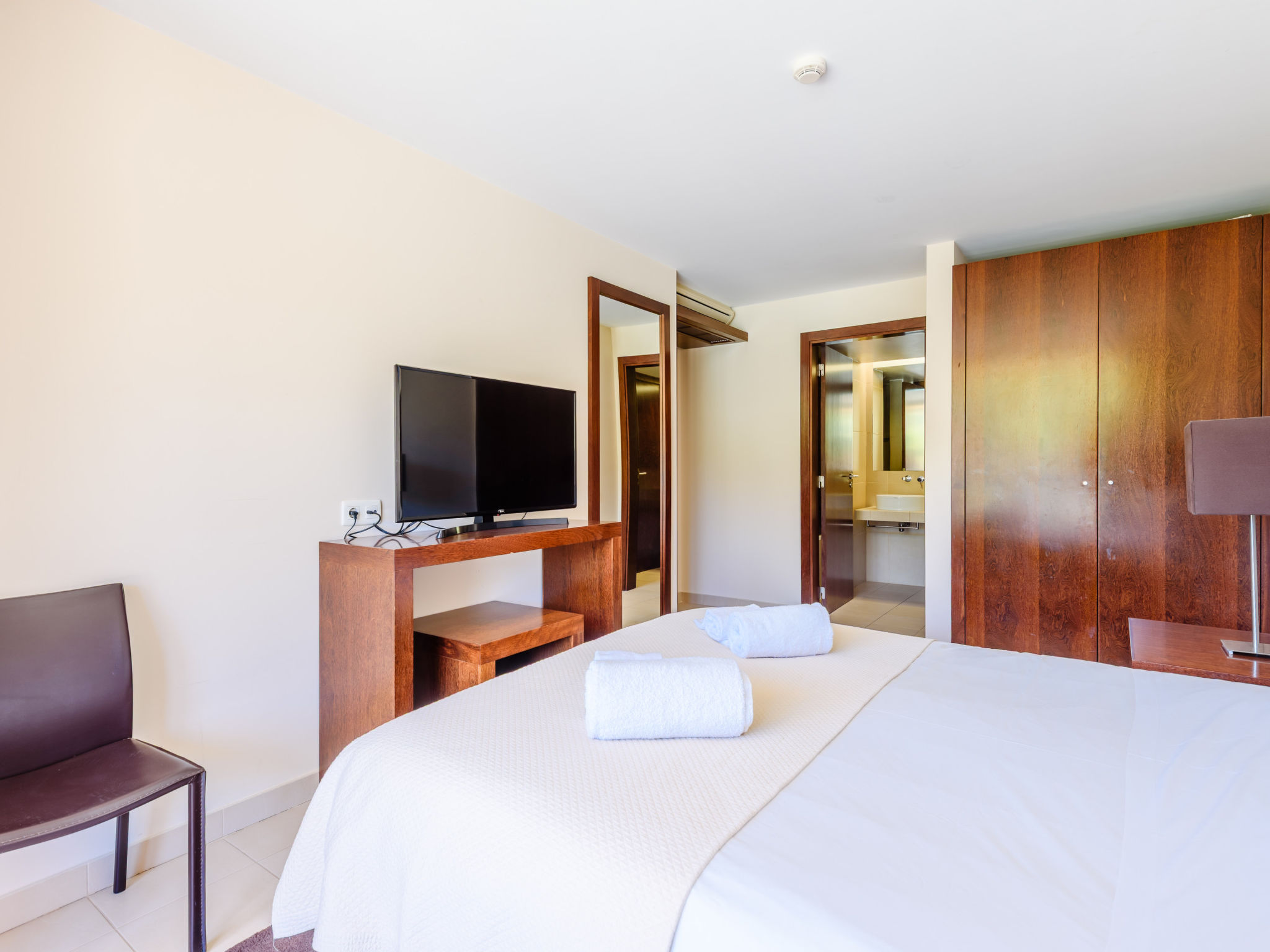 Vila das Lagoas Salgados Retreat - Dedans