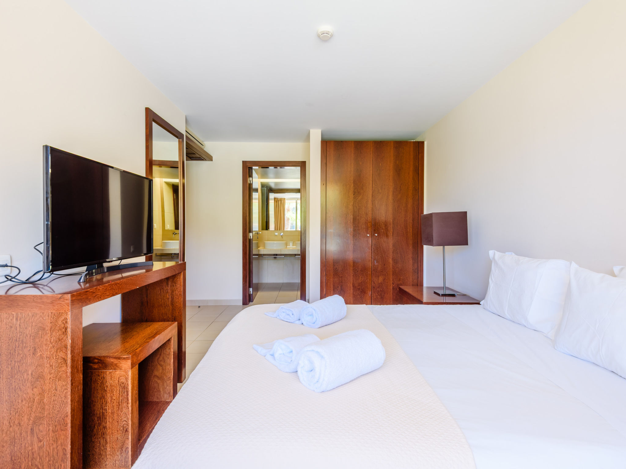 Vila das Lagoas Salgados Retreat - Dedans