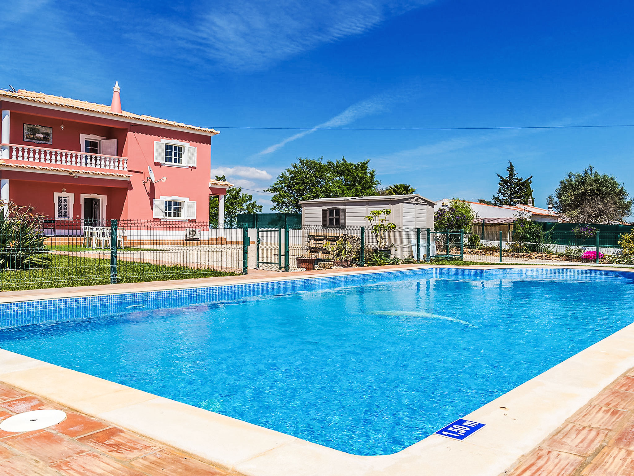 Vakantiehuis met privé zwembad in Alcantarilha (Portugal) voor 8 personen