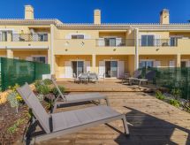 Vacation home Vila Caravela