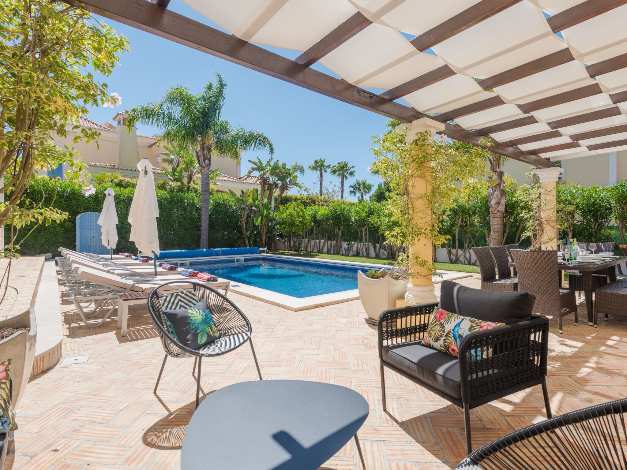 Endless Summer Luxury Villa - Buiten