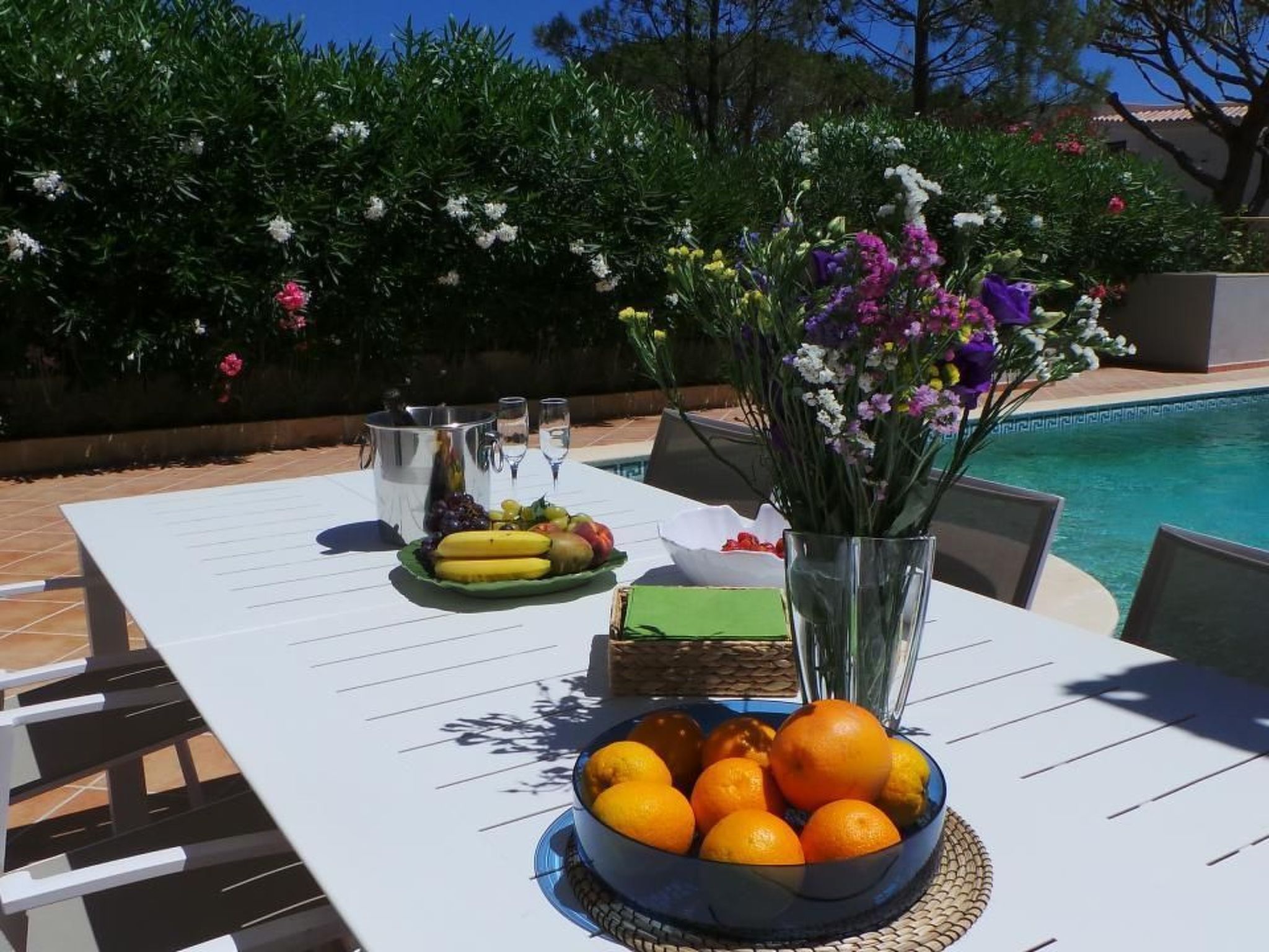 In Almancil mit Garten, Grill und Terrasse-Image-tags.info