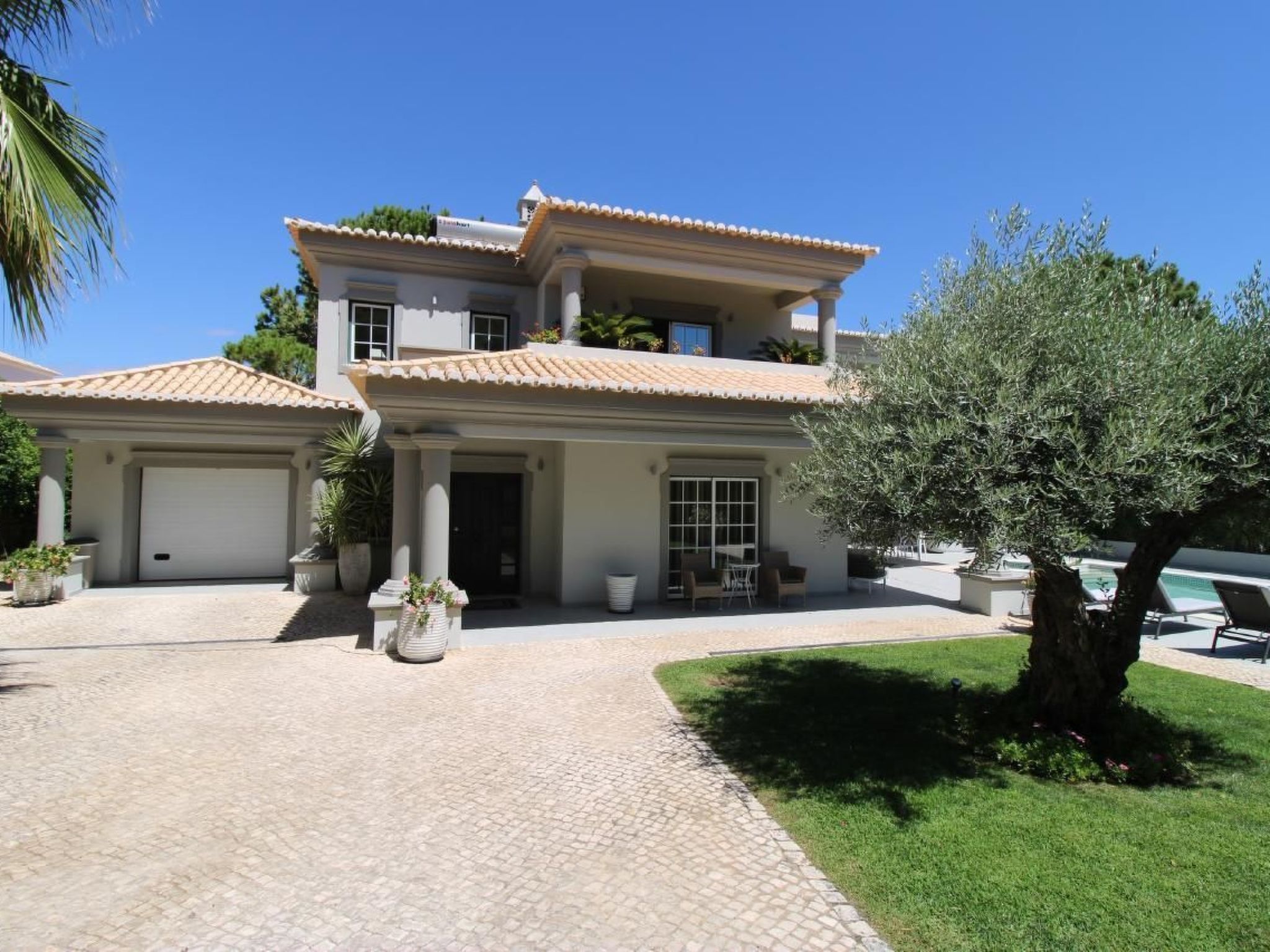 In Almancil mit Garten, Grill und Terrasse-Image-tags.info