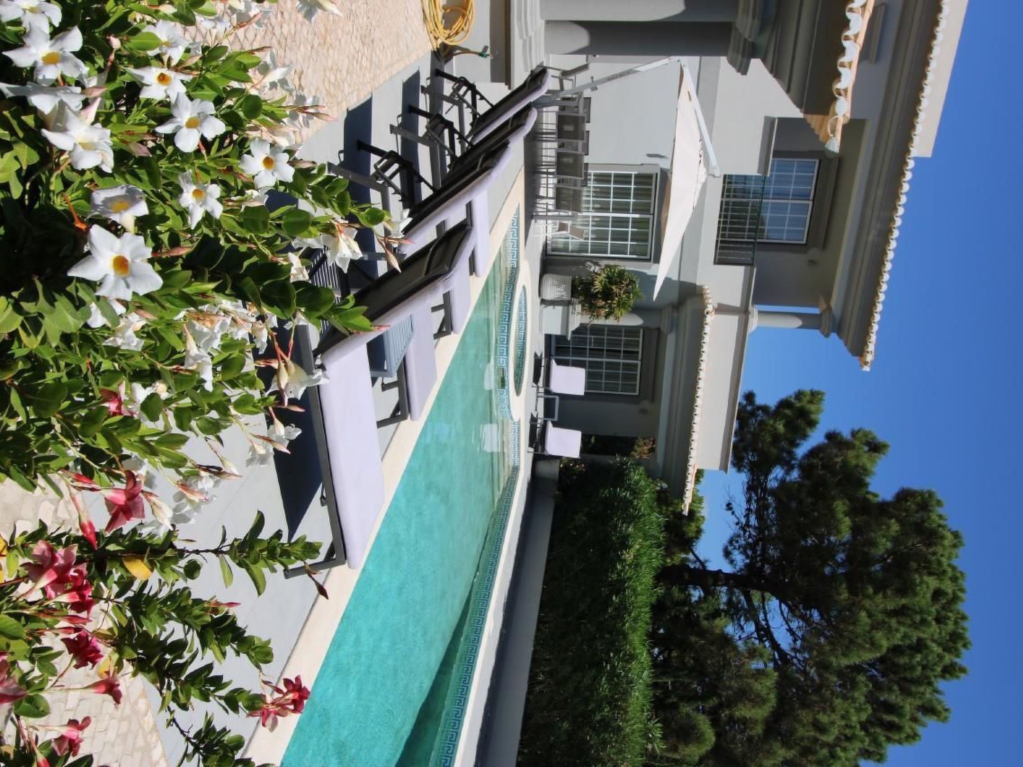 In Almancil mit Garten, Grill und Terrasse-Image-tags.info