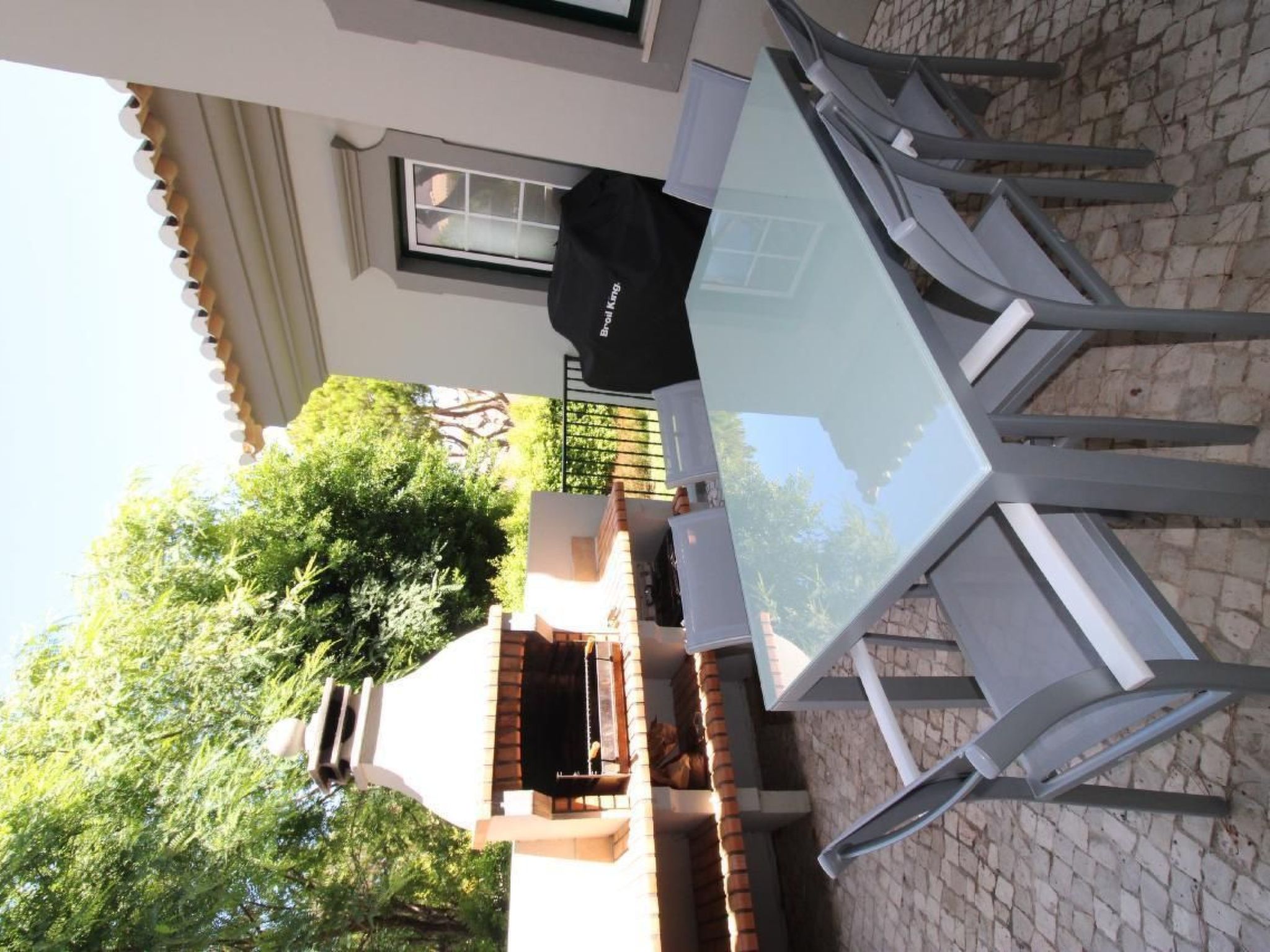 In Almancil mit Garten, Grill und Terrasse-Image-tags.info