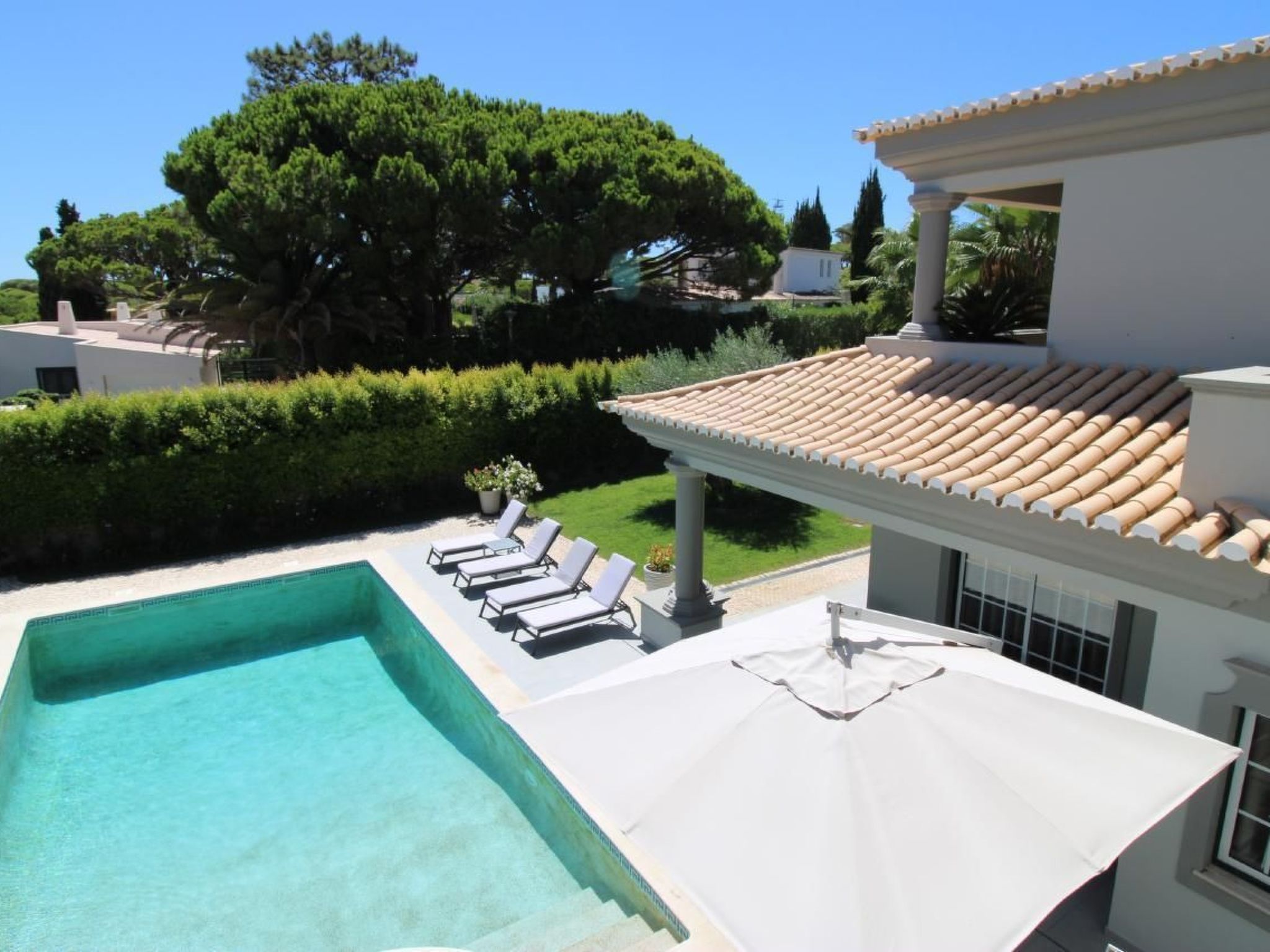 In Almancil mit Garten, Grill und Terrasse-Image-tags.info