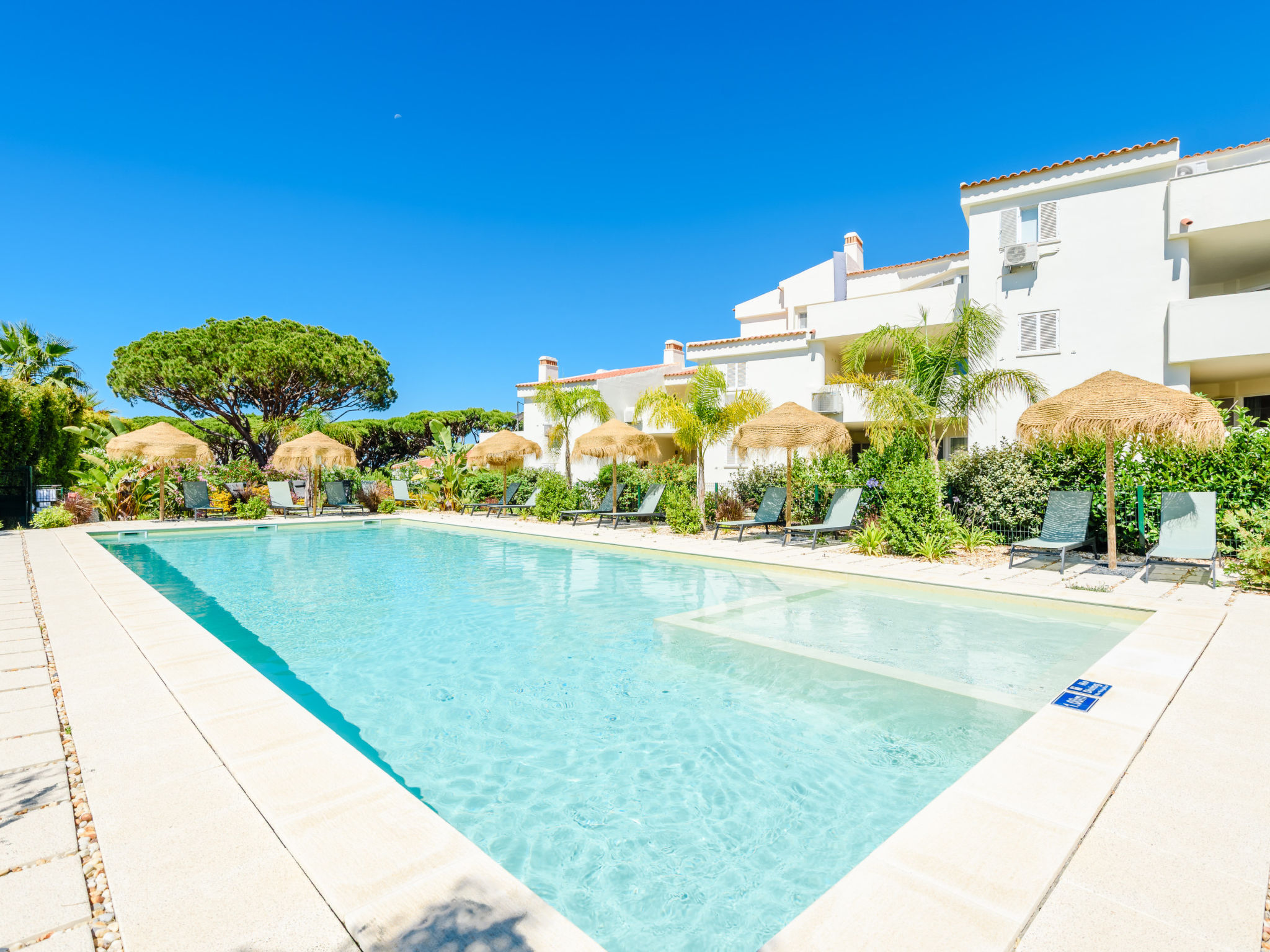 Jardins do Golfe Top Floor Retreat - Binnen