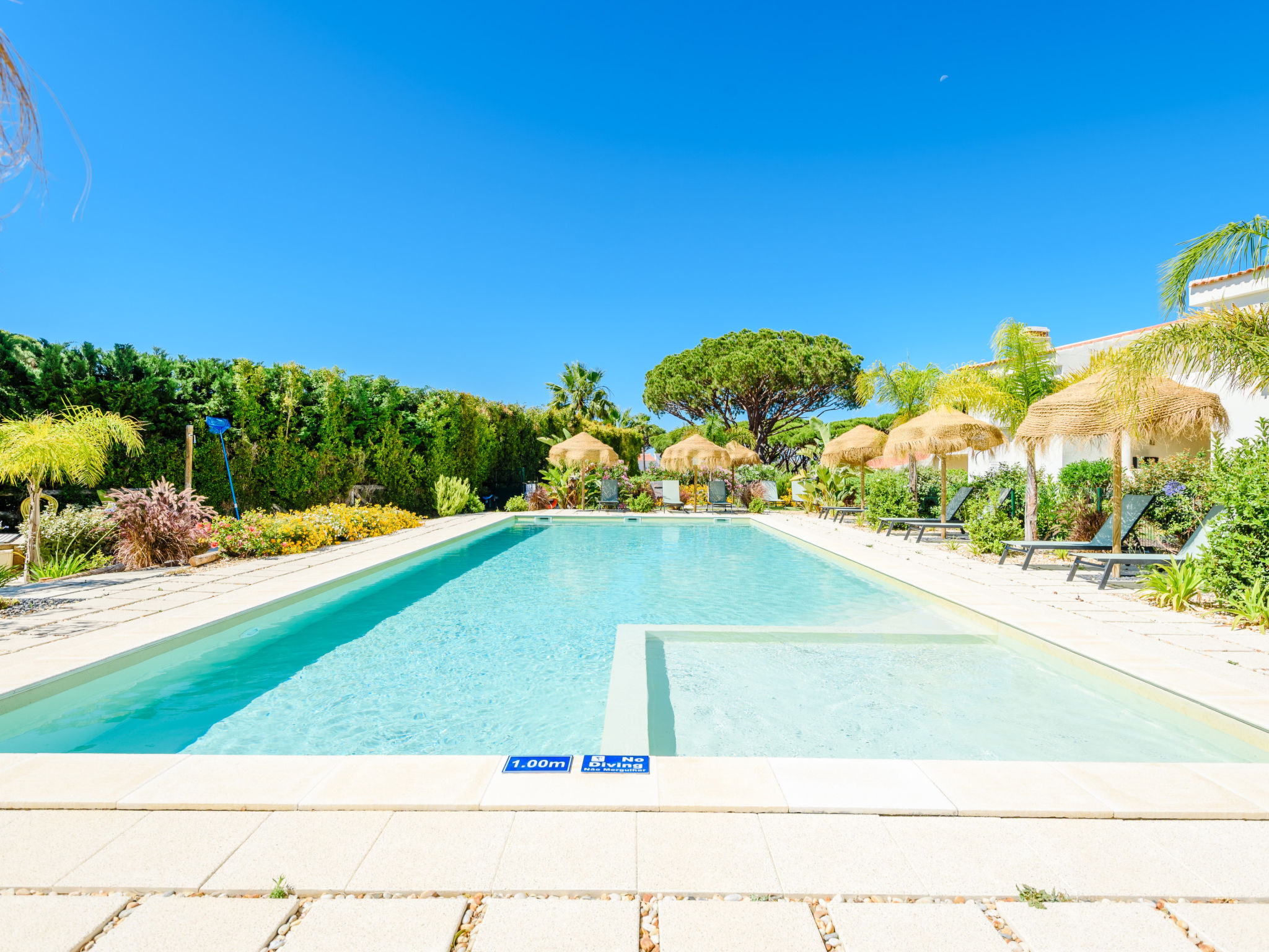 Jardins do Golfe Top Floor Retreat - Binnen