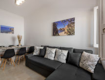 Sfeervol vakantiehuis Magnolia in Olhão, vlakbij zee en strand - thumbnail 1