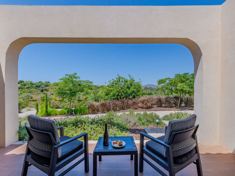 Sereen appartement Suites Sunny Hill in Moncarapacho in Moncarapacho