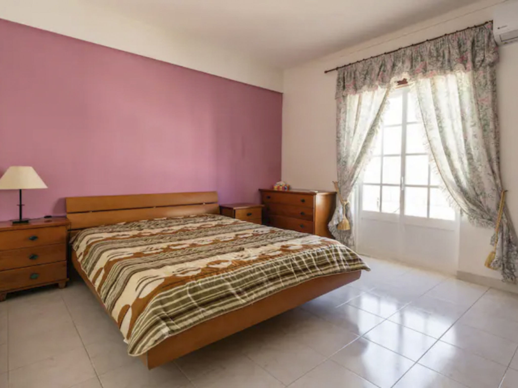 Apartamento Santa Luzia-Binnen