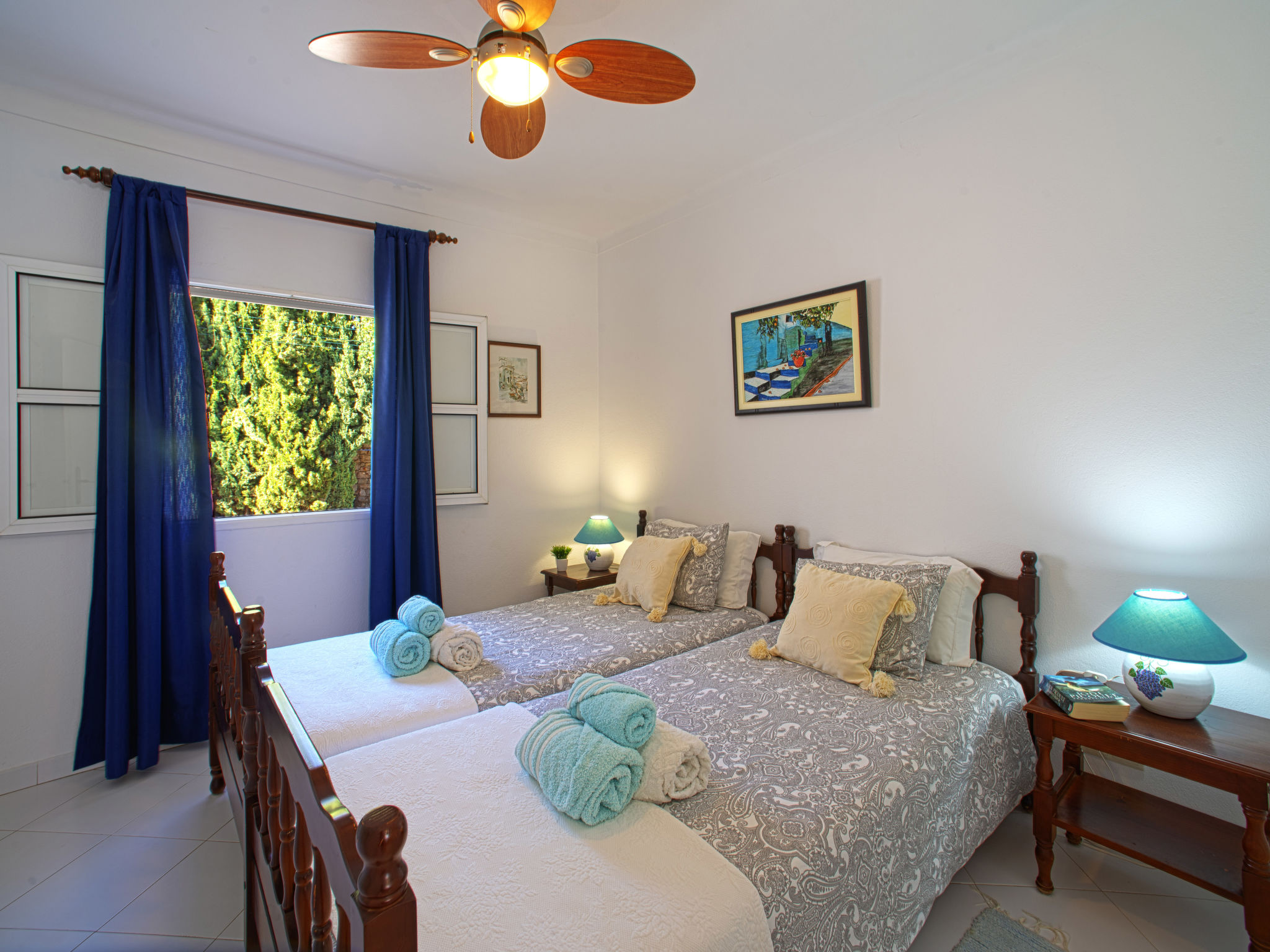 Photo of Luz Romana A1