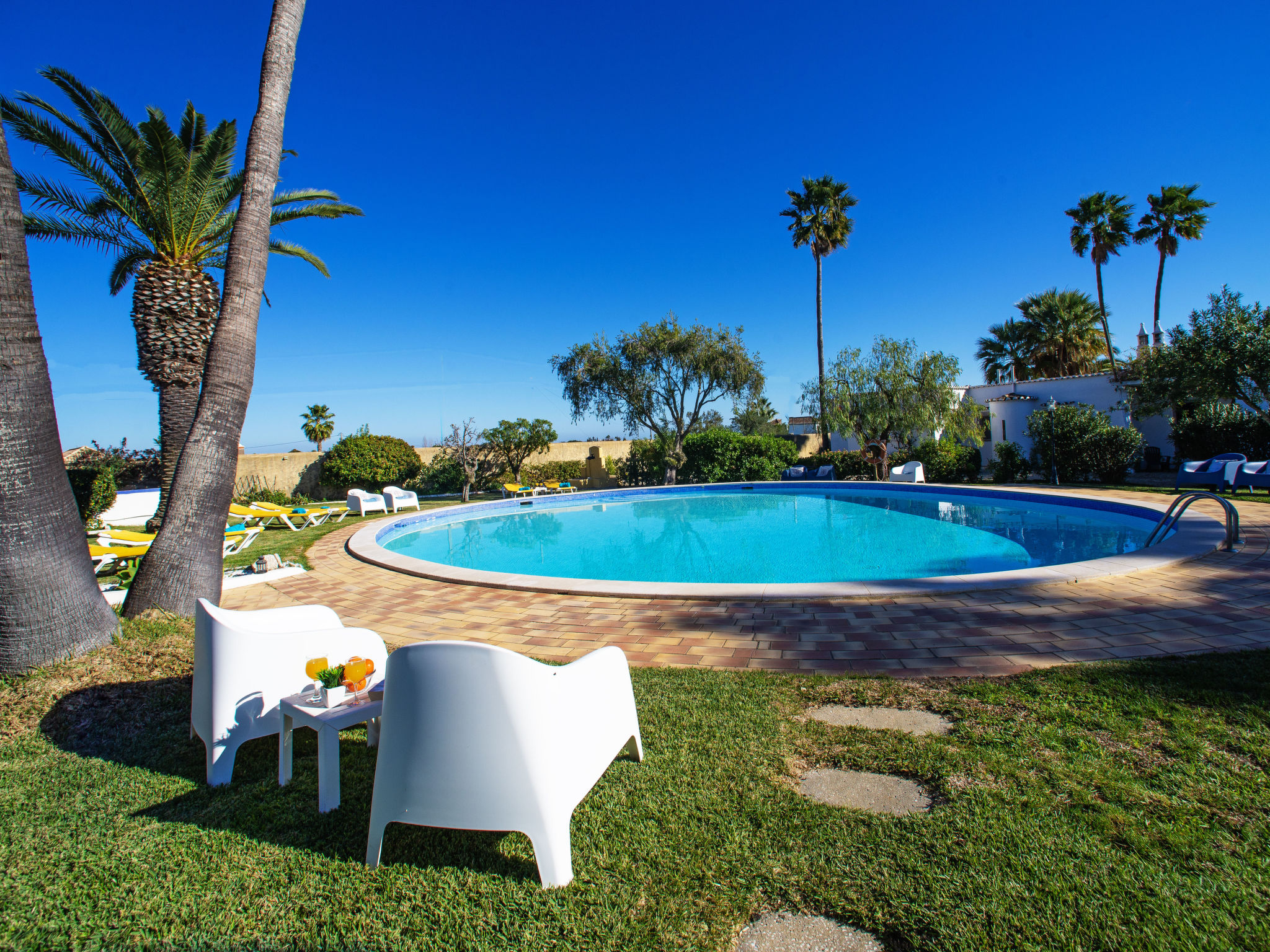 Photo of Luz Romana A1