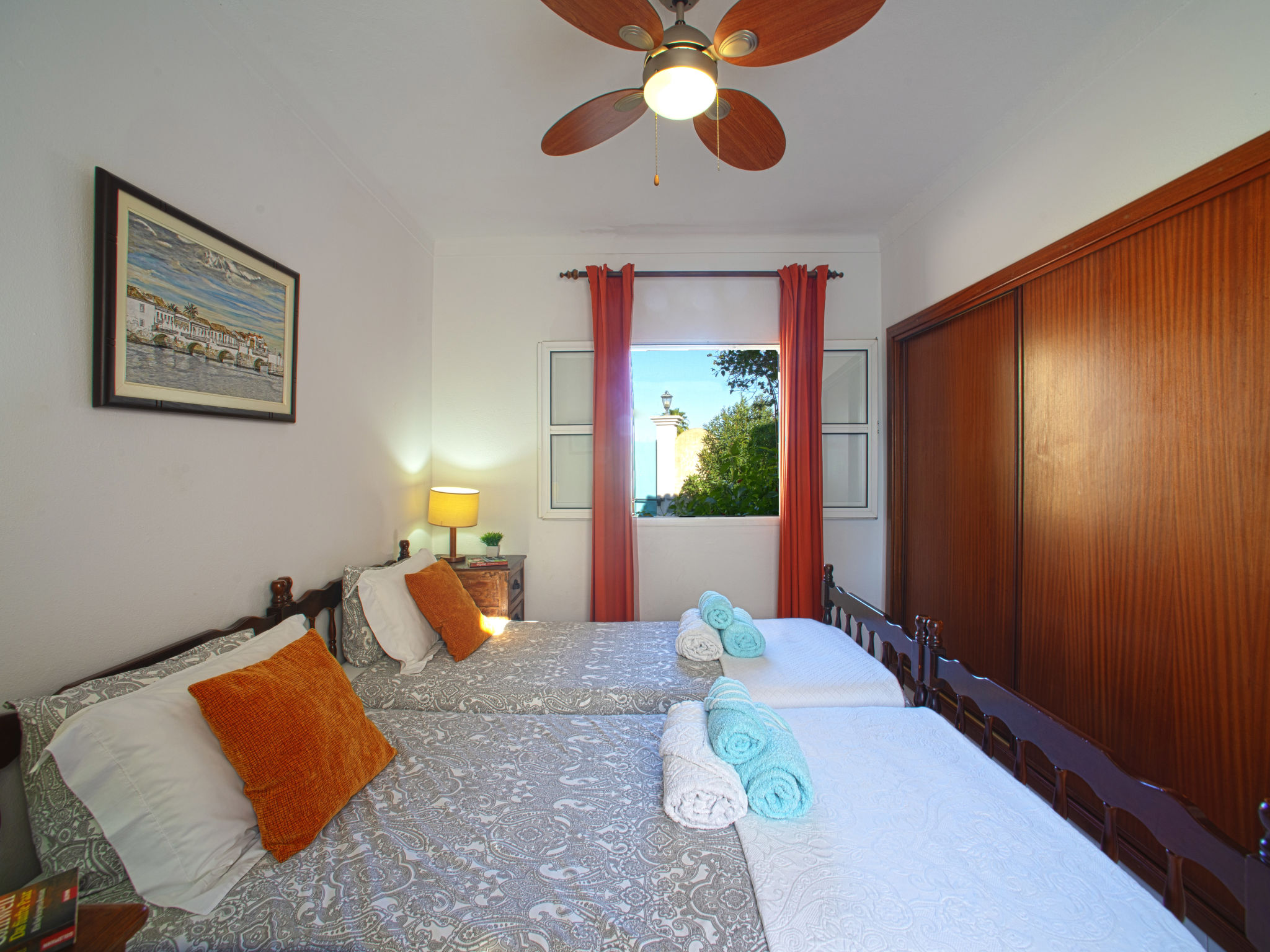 Photo of Luz Romana A1