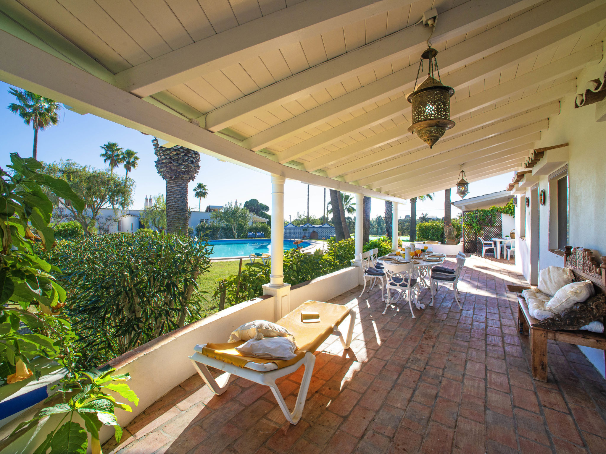 Photo of Luz Romana A1