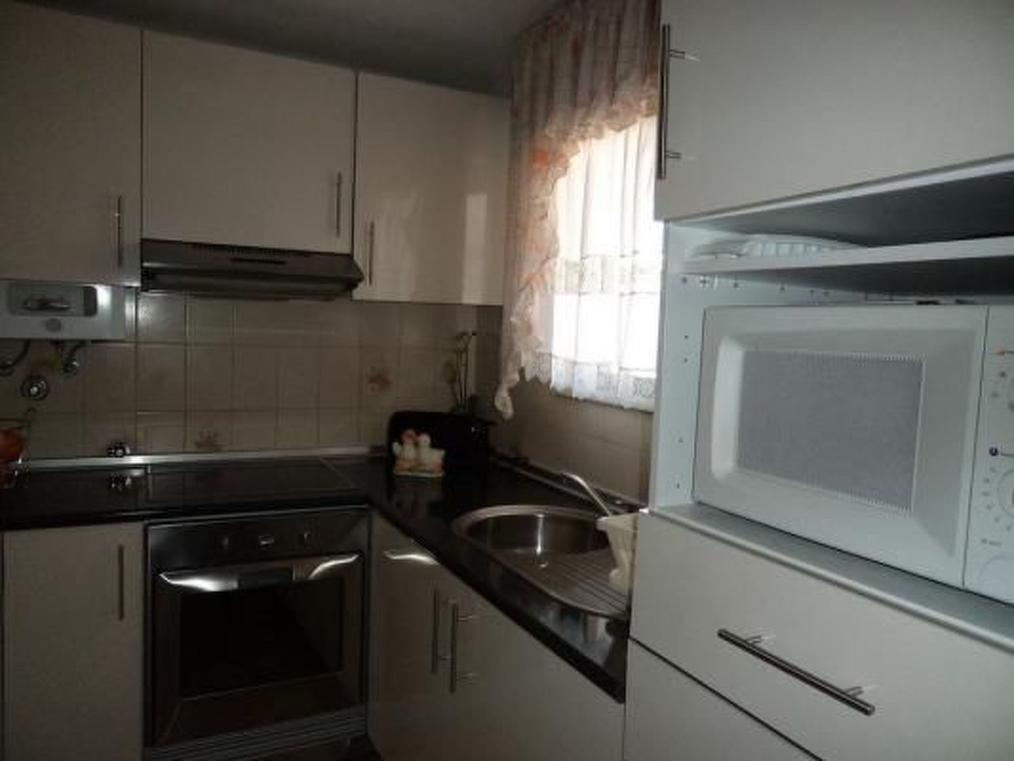 Direkt am Strand-Drinnen