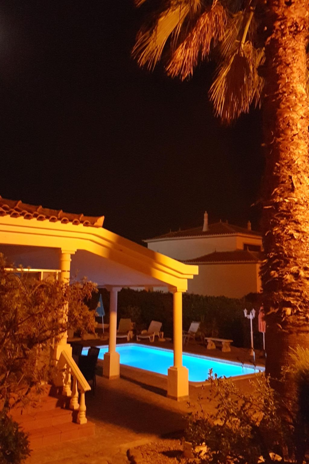 Nettes Ferienhaus in Altura mit Gepflegtem Garten-Binnen