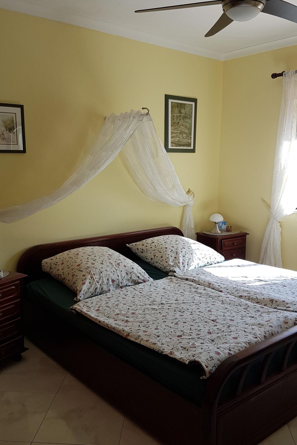 Nettes Ferienhaus in Altura mit Gepflegtem Garten-Binnen