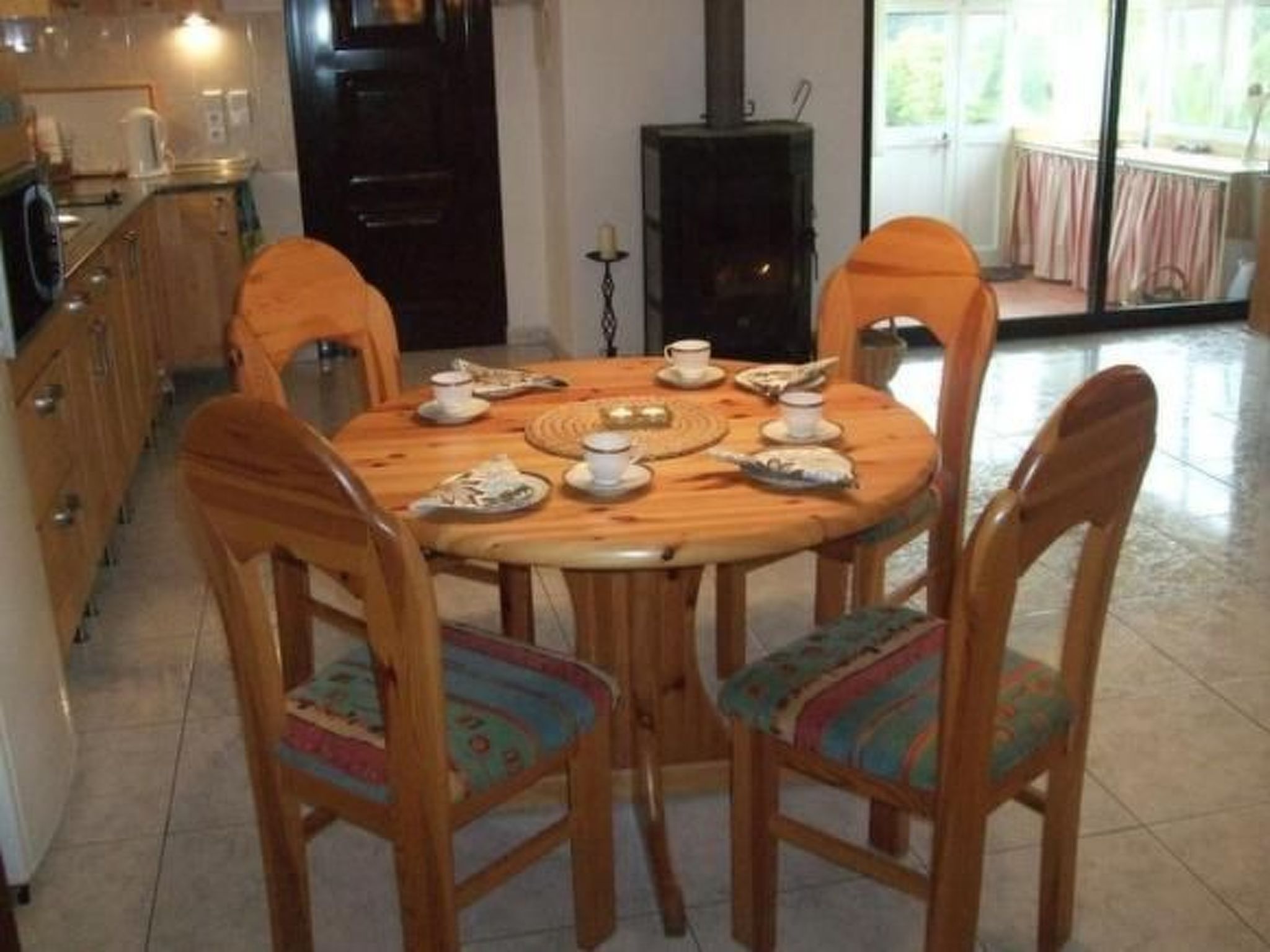 Nettes Ferienhaus in Altura mit Gepflegtem Garten-Binnen