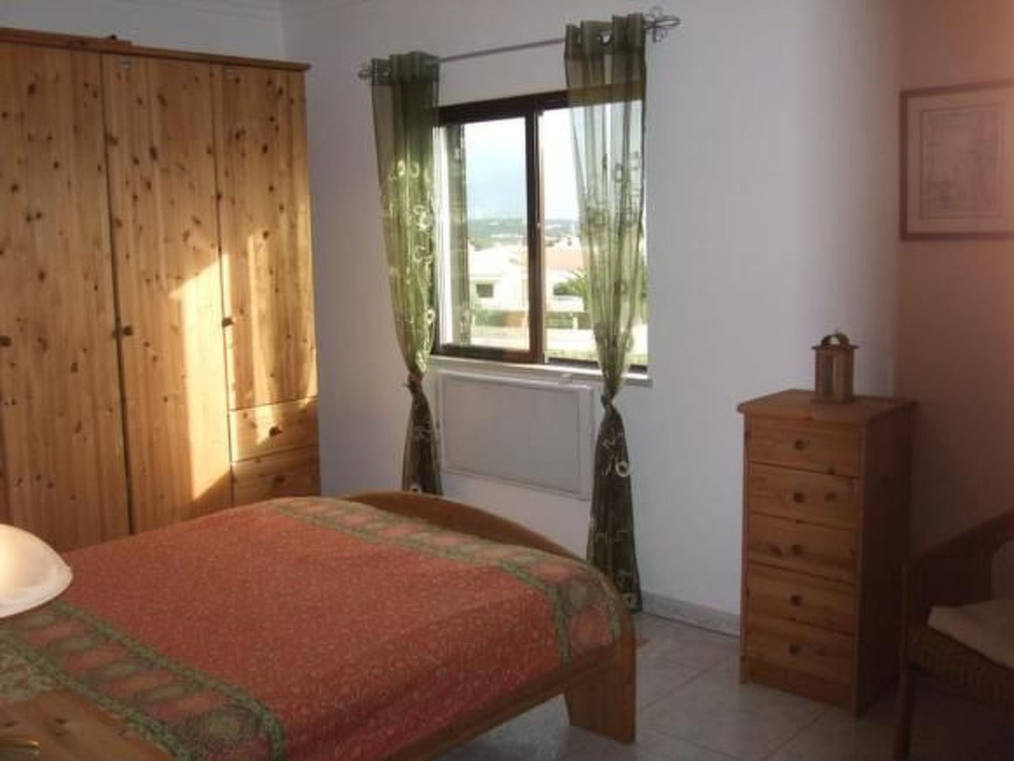 Nettes Ferienhaus in Altura mit Gepflegtem Garten-Binnen