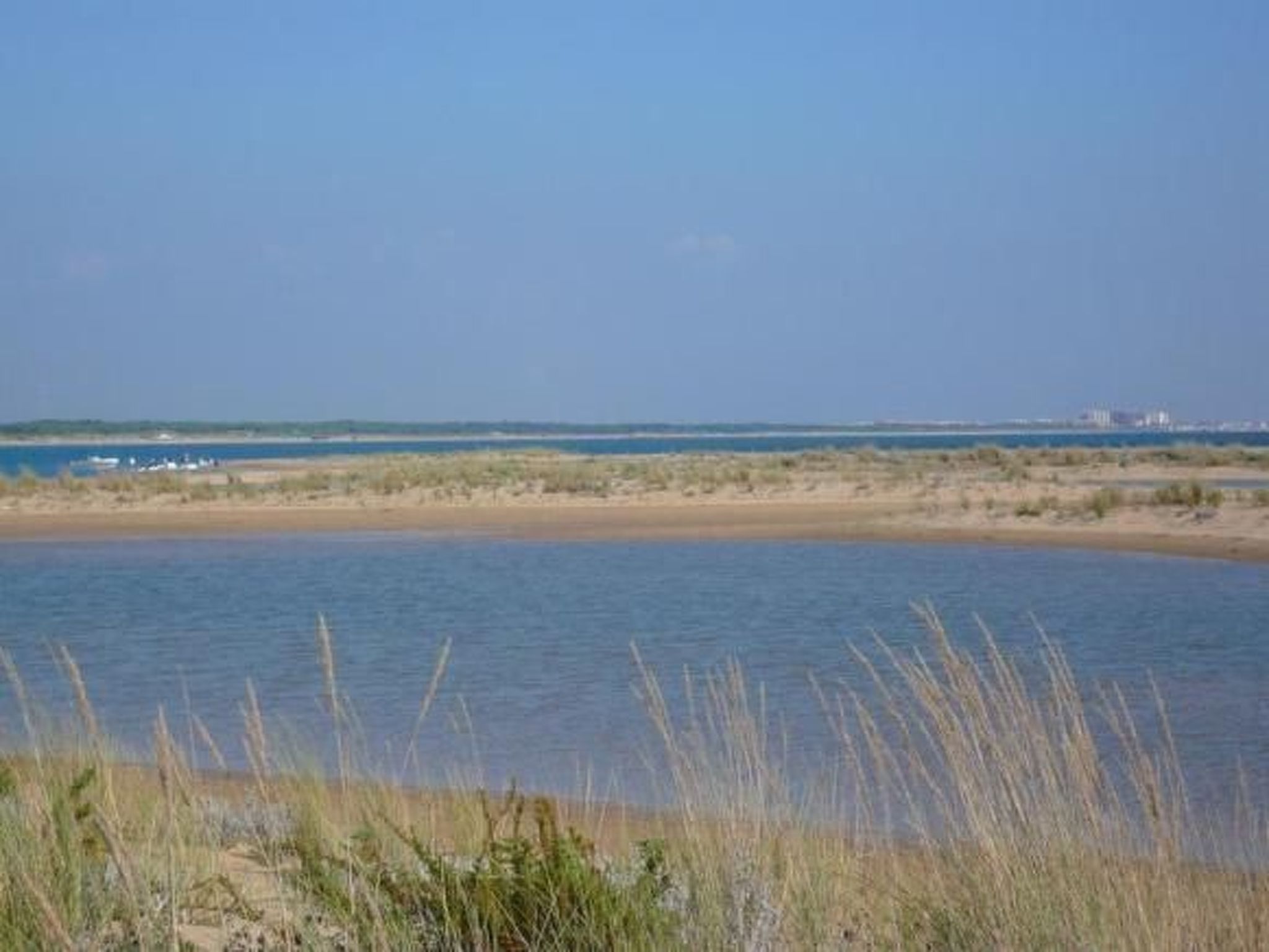 Nettes Ferienhaus in Altura mit Gepflegtem Garten-Binnen