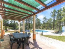 Villa Princesa: Luxe villa met privézwembad op 997 ha natuurgebied in Alentejo - thumbnail 1