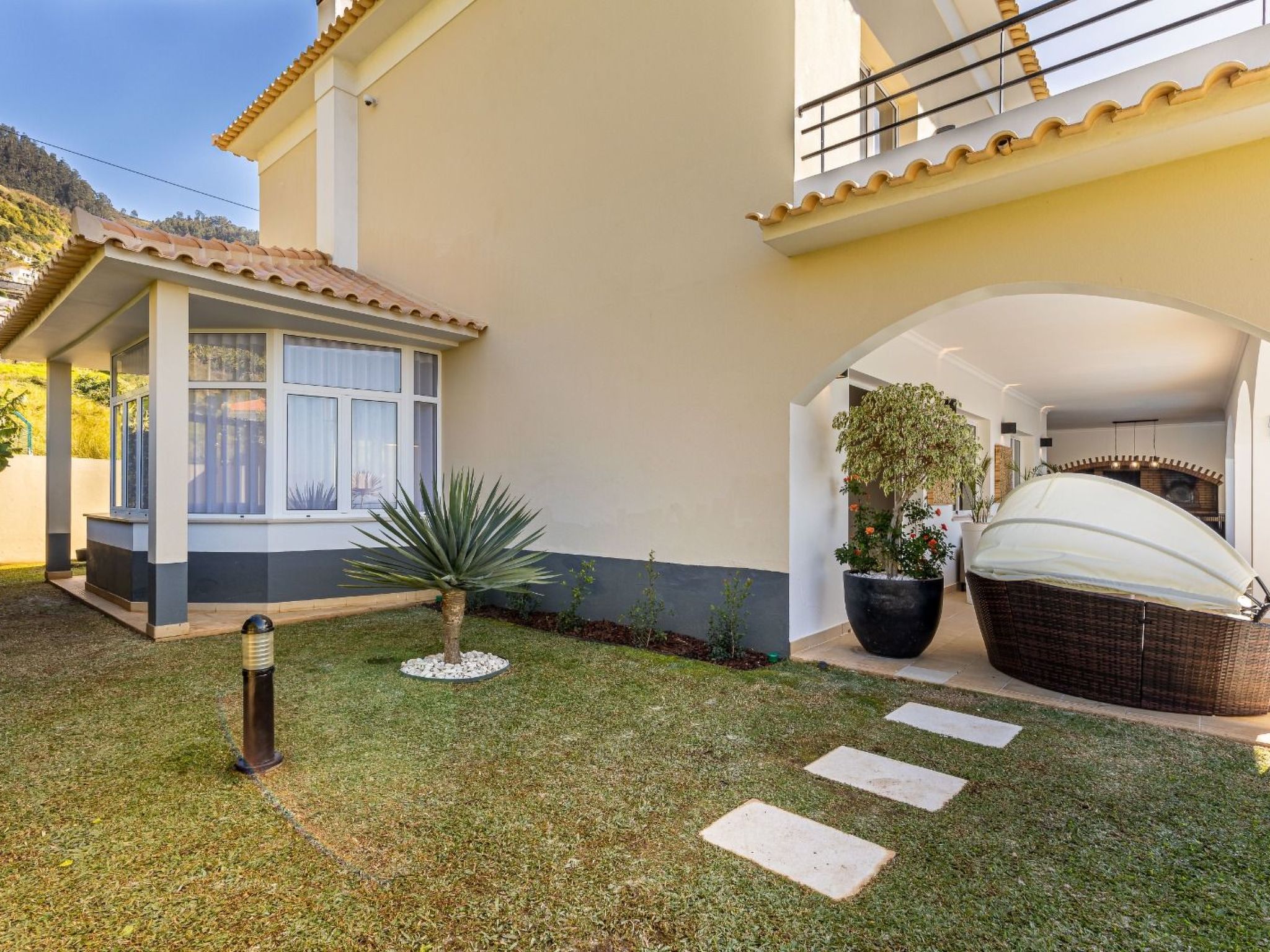 Finca "Calheta" mit Blick auf das Wasser-Binnen