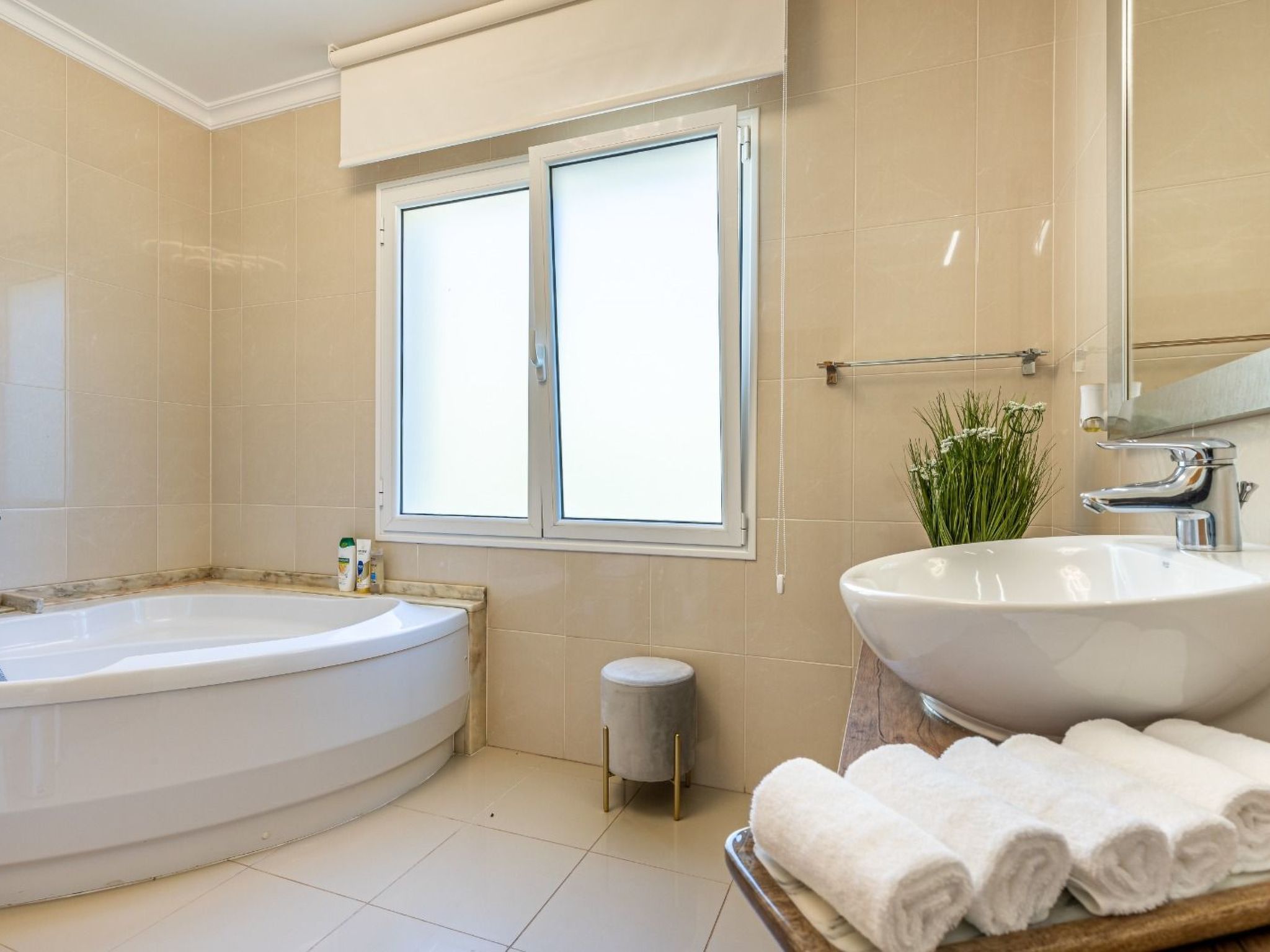 Finca "Calheta" mit Blick auf das Wasser-Binnen