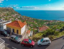 Casanova-Villa: Vrijstaande woning met zeezicht op 900m van het strand in Calheta - thumbnail 5