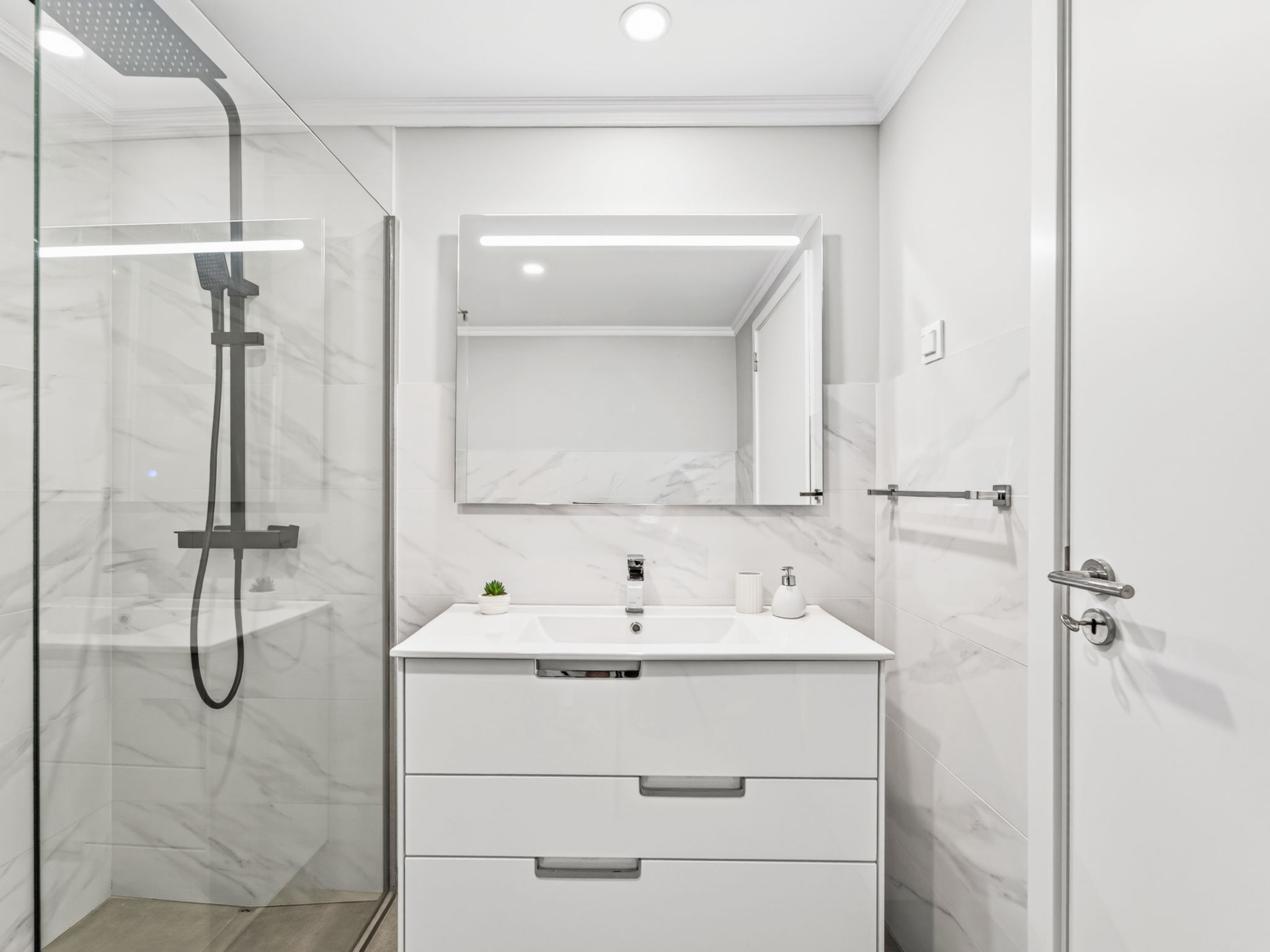 Calheta Artlantic Pearl - Drinnen
