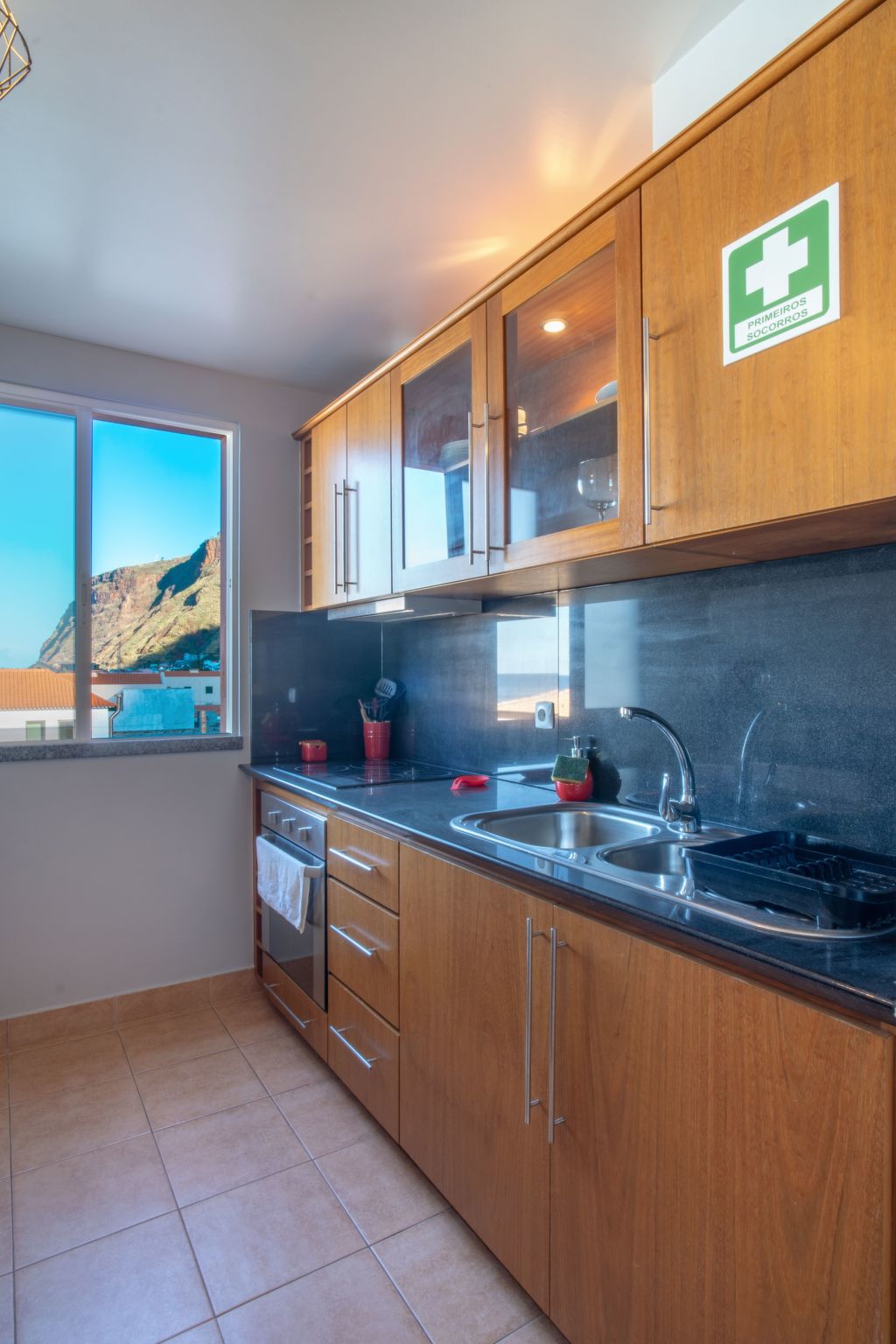 Schöne Wohnung am Strand-Drinnen