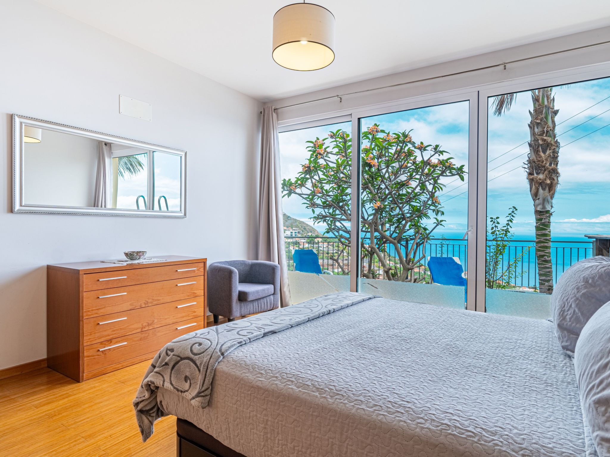 Villa in Arco da Calheta-Image-tags.info