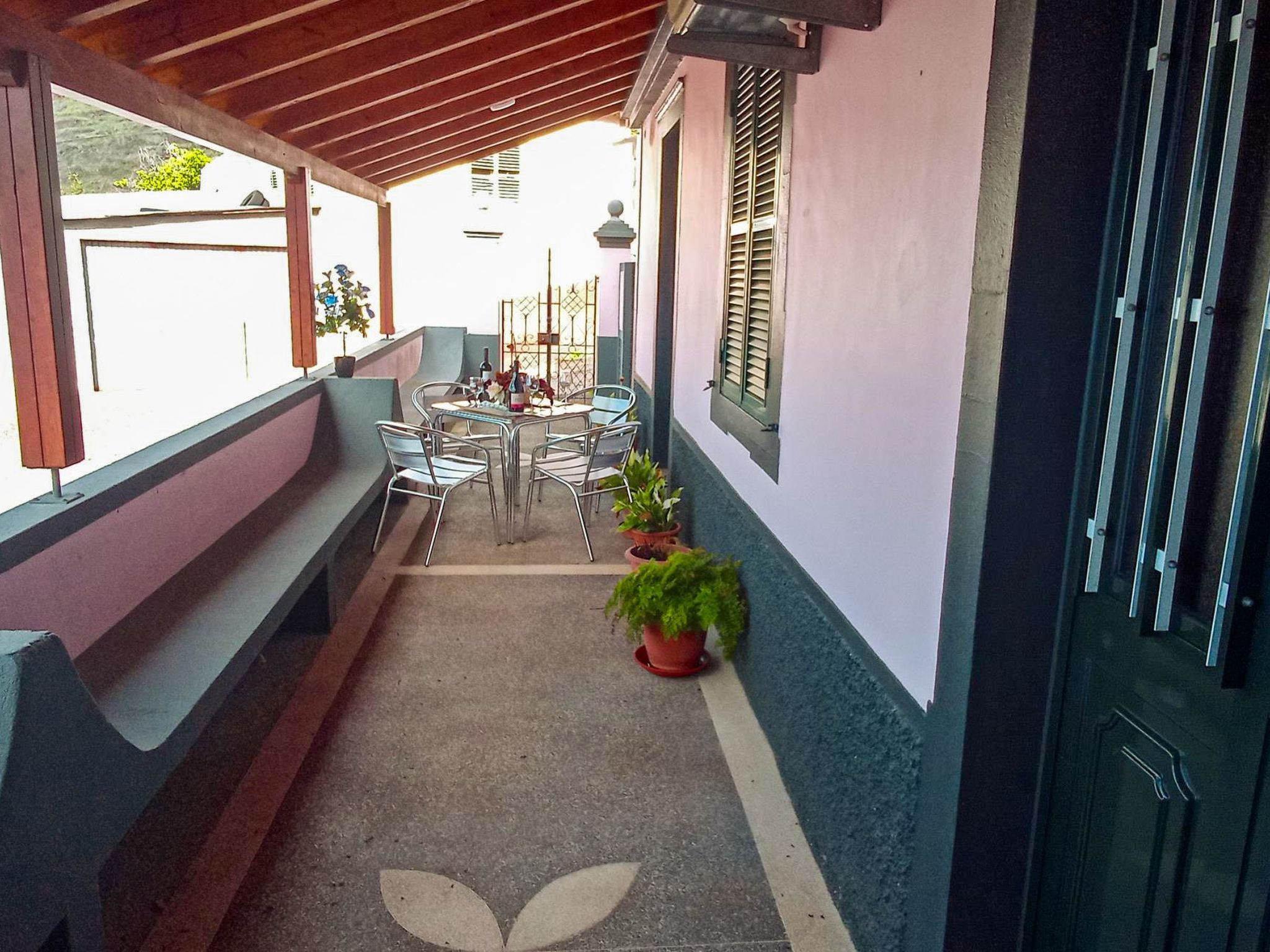 Die lustige und entspannende Wohnung mit Terrasse und Aussicht