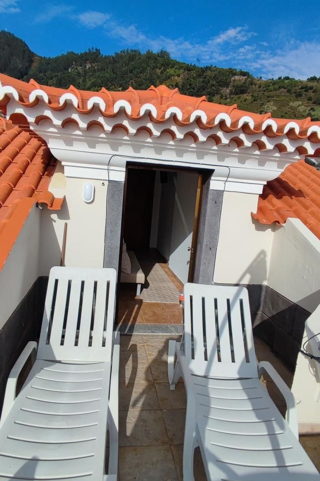 Dachterrasse sonnig und perfekte Aussicht apt-Binnen