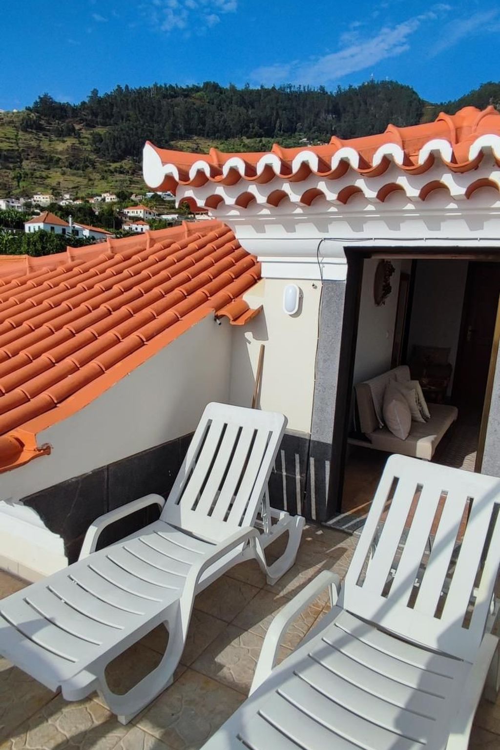 Dachterrasse sonnig und perfekte Aussicht apt-Binnen