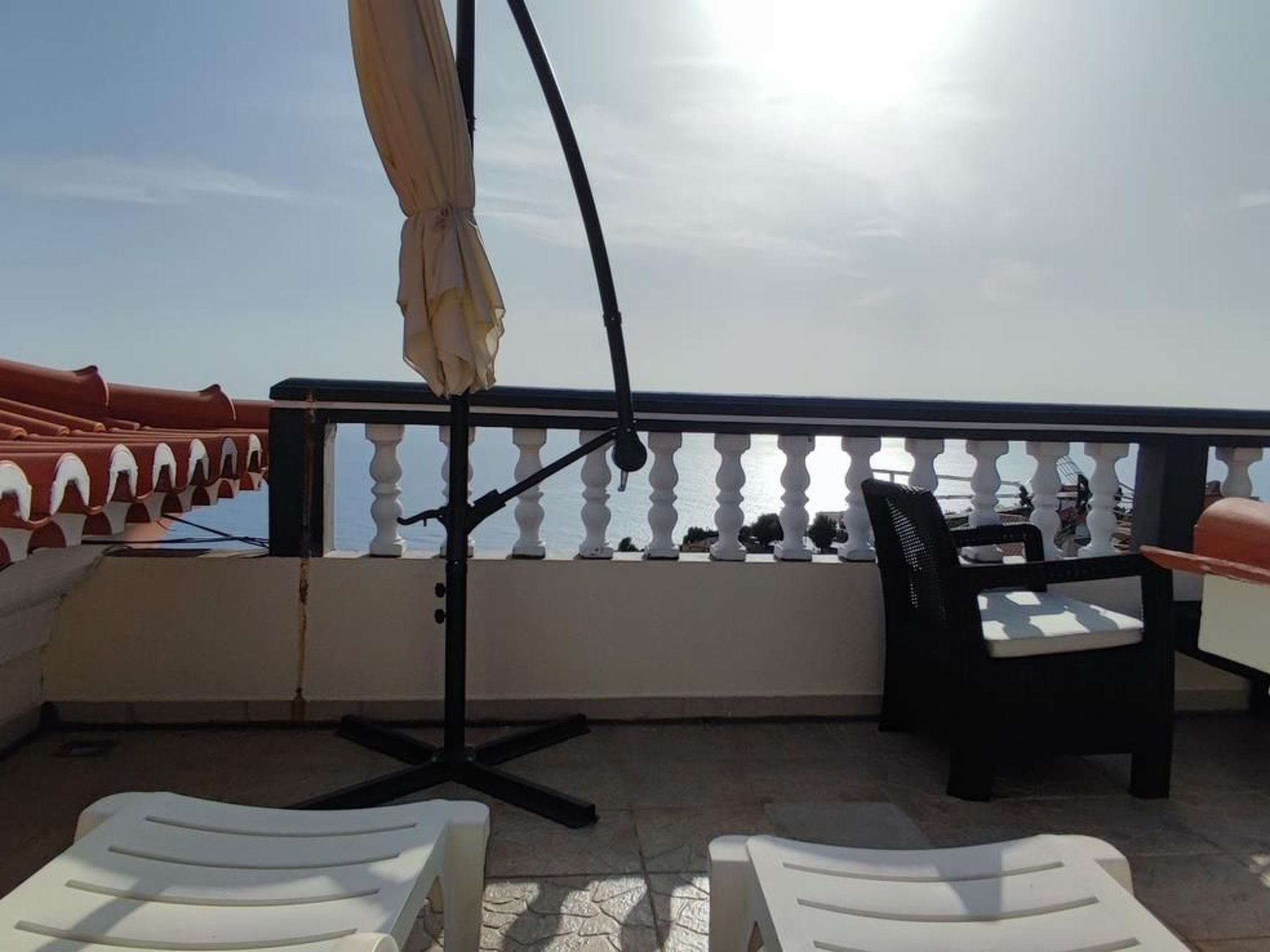 Dachterrasse sonnig und perfekte Aussicht apt-Binnen