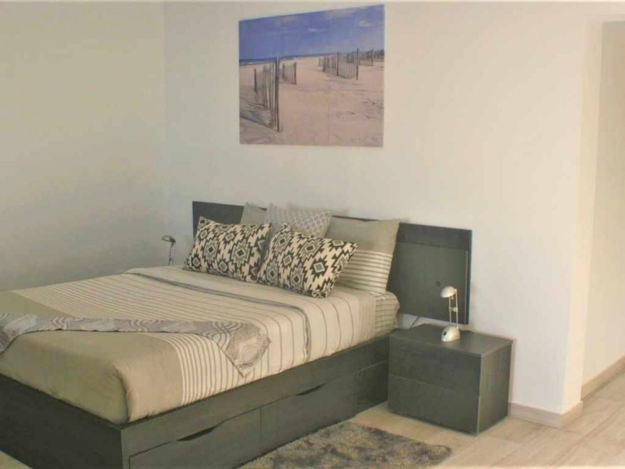 Mit eigenem Pool-Binnen