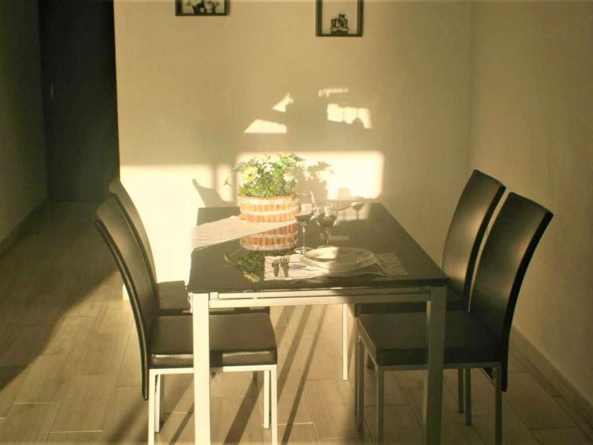 Mit eigenem Pool-Binnen