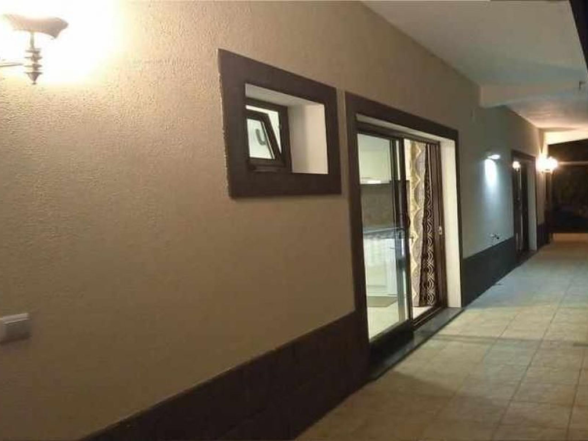 Mit eigenem Pool-Binnen