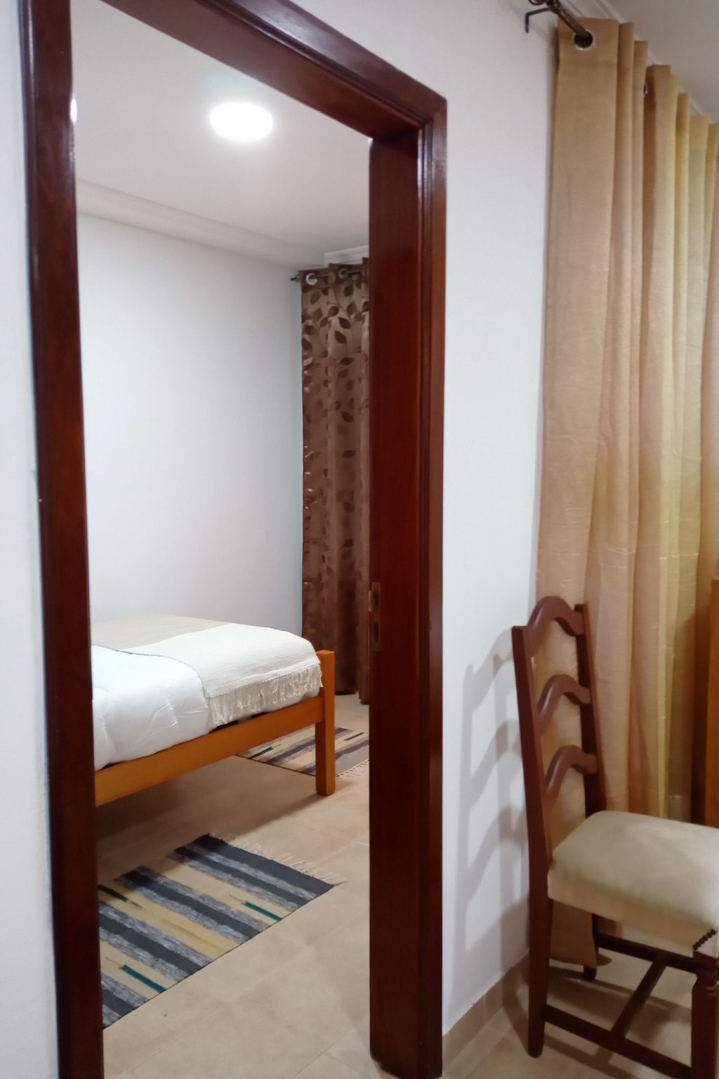 Mit eigenem Pool-Binnen