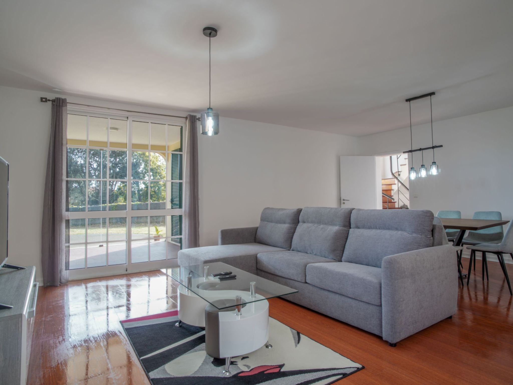 Villa "Jiri House" mit eigenem Garten und Grill-Dedans